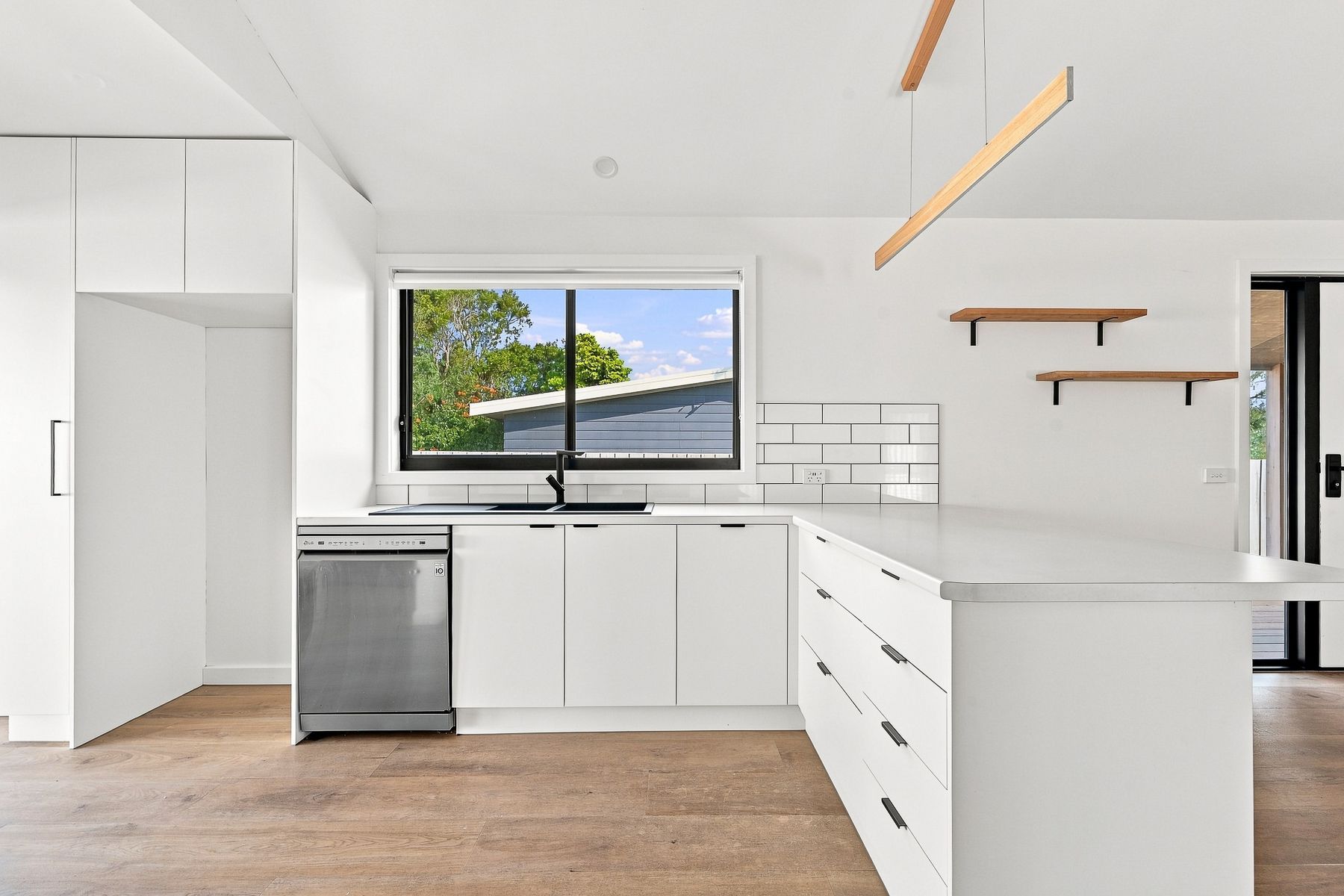 44 Cashin Street — photo 5 of 17