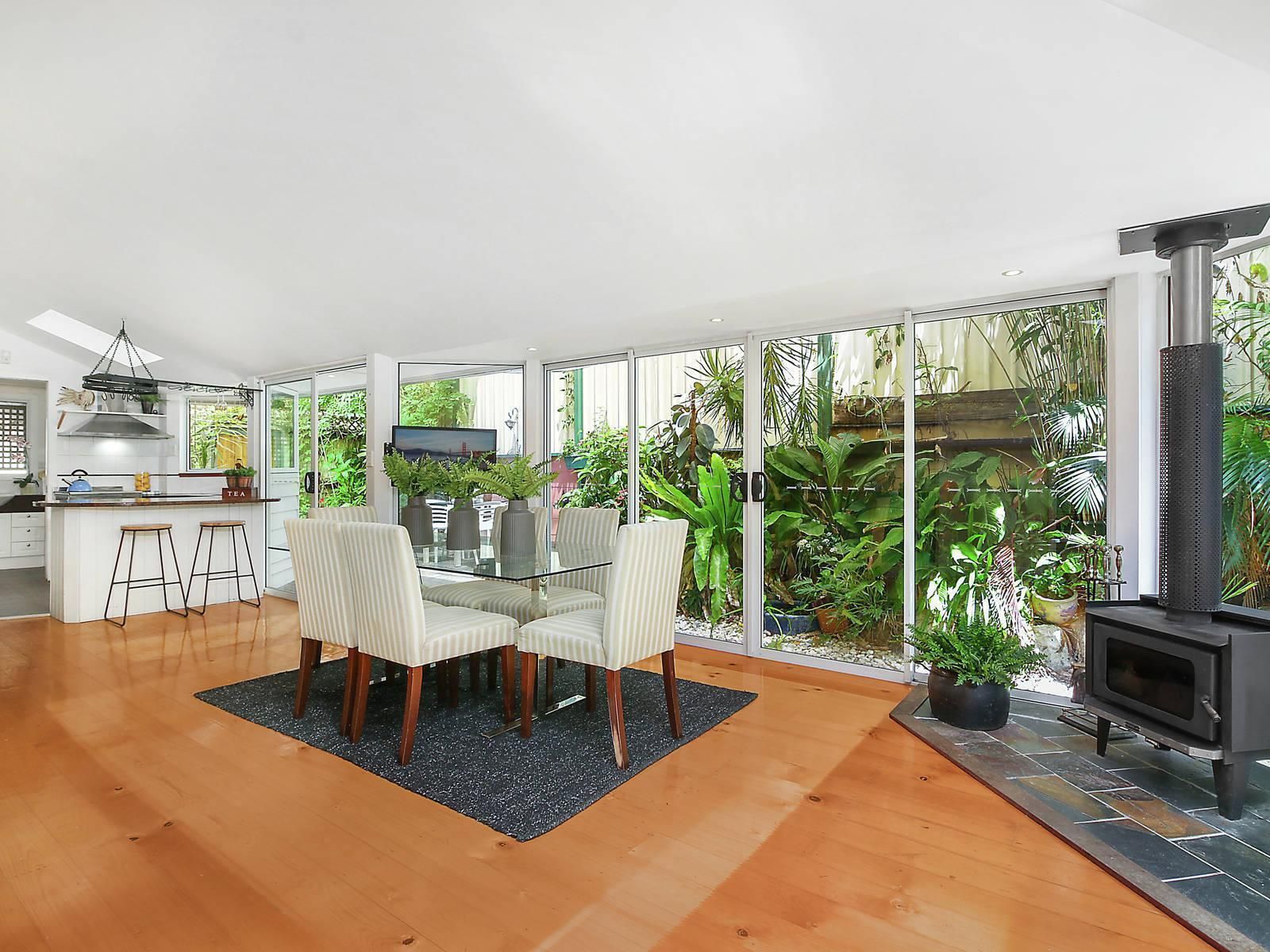 97 ISAAC Street, Spring Hill, QLD 4000