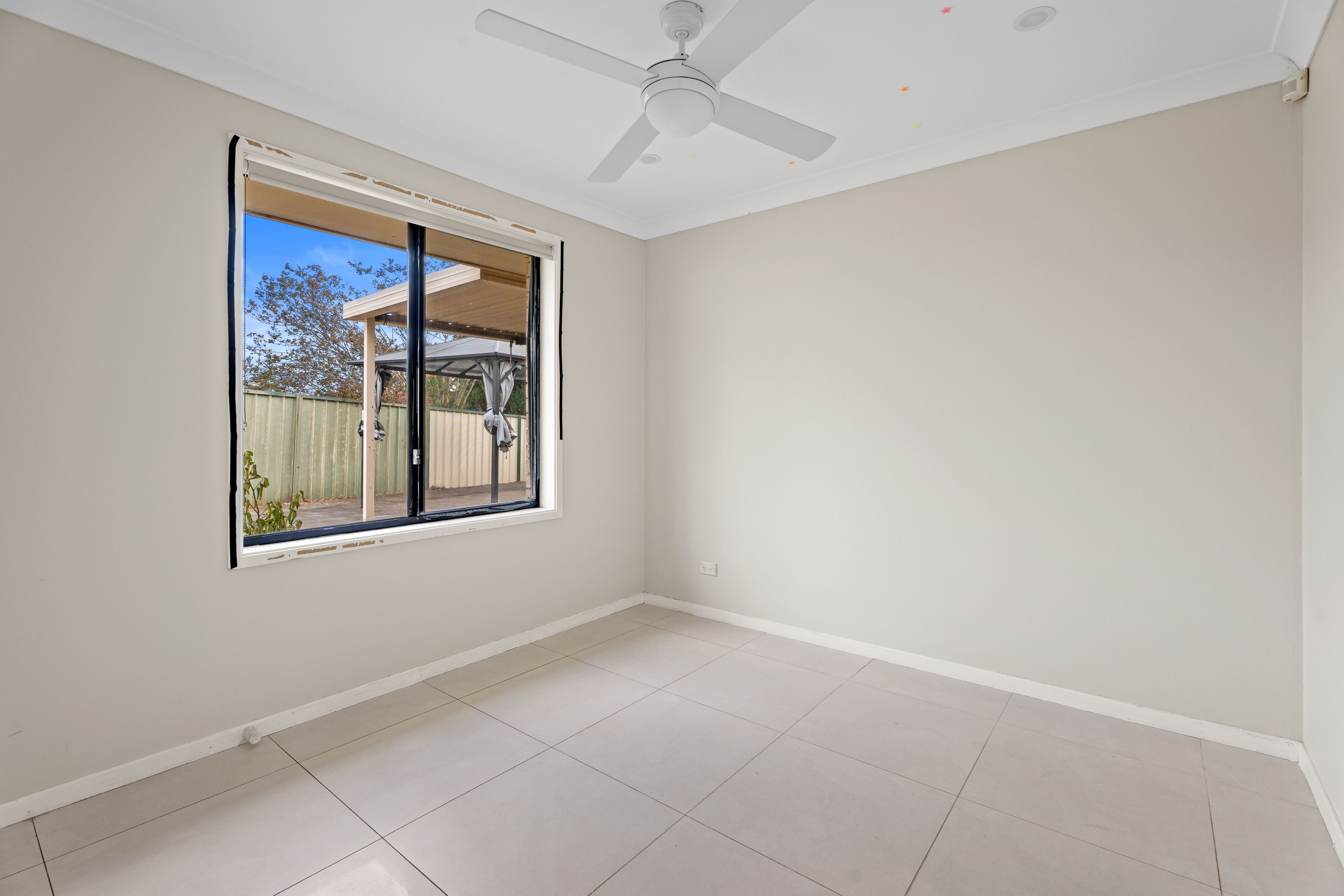 9 Thornbill Crescent, Glenmore Park, NSW