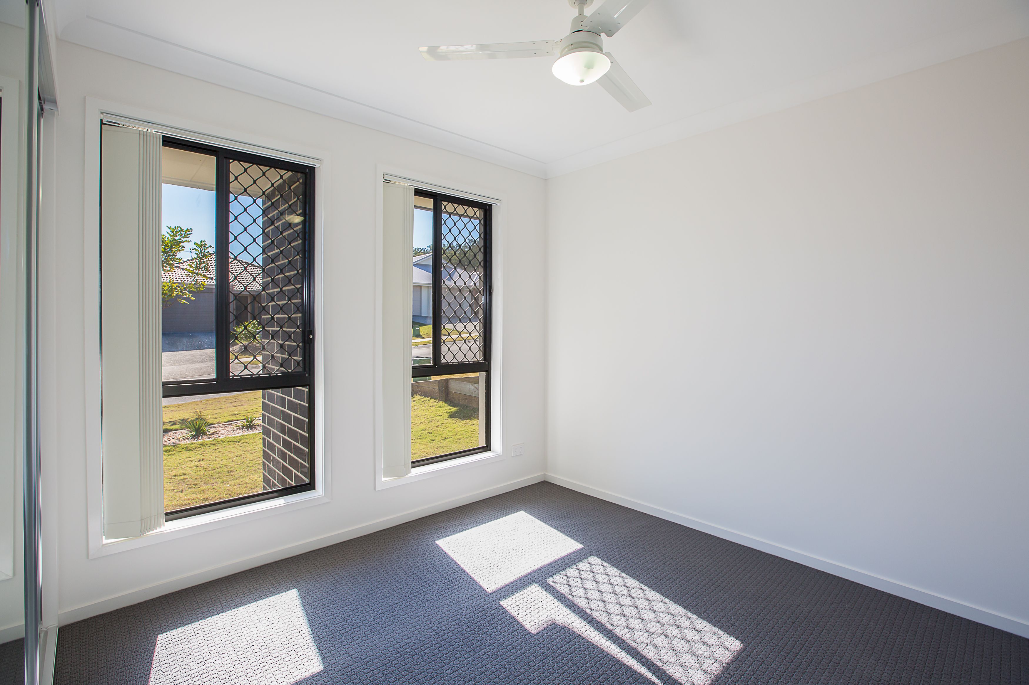 1/9 Parsons Street, Collingwood Park, QLD 4301
