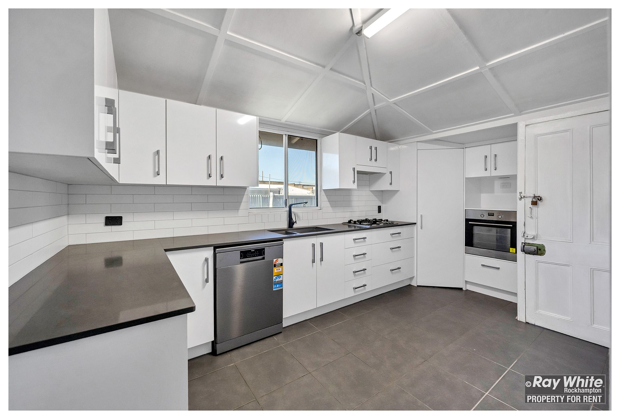 48 Lucas Street — photo 3 of 27
