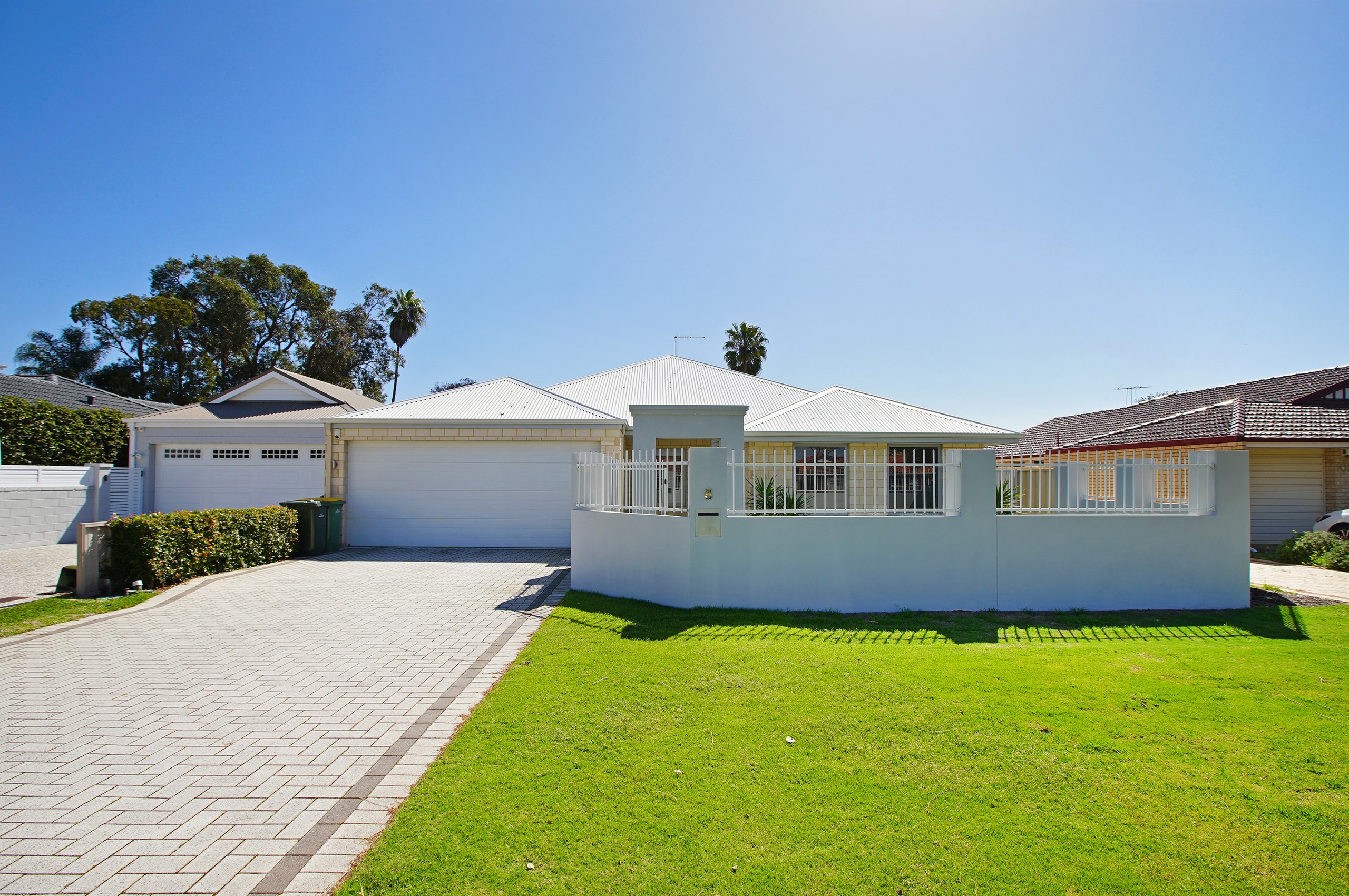 1/8 Forward Street, Manning, WA 6152