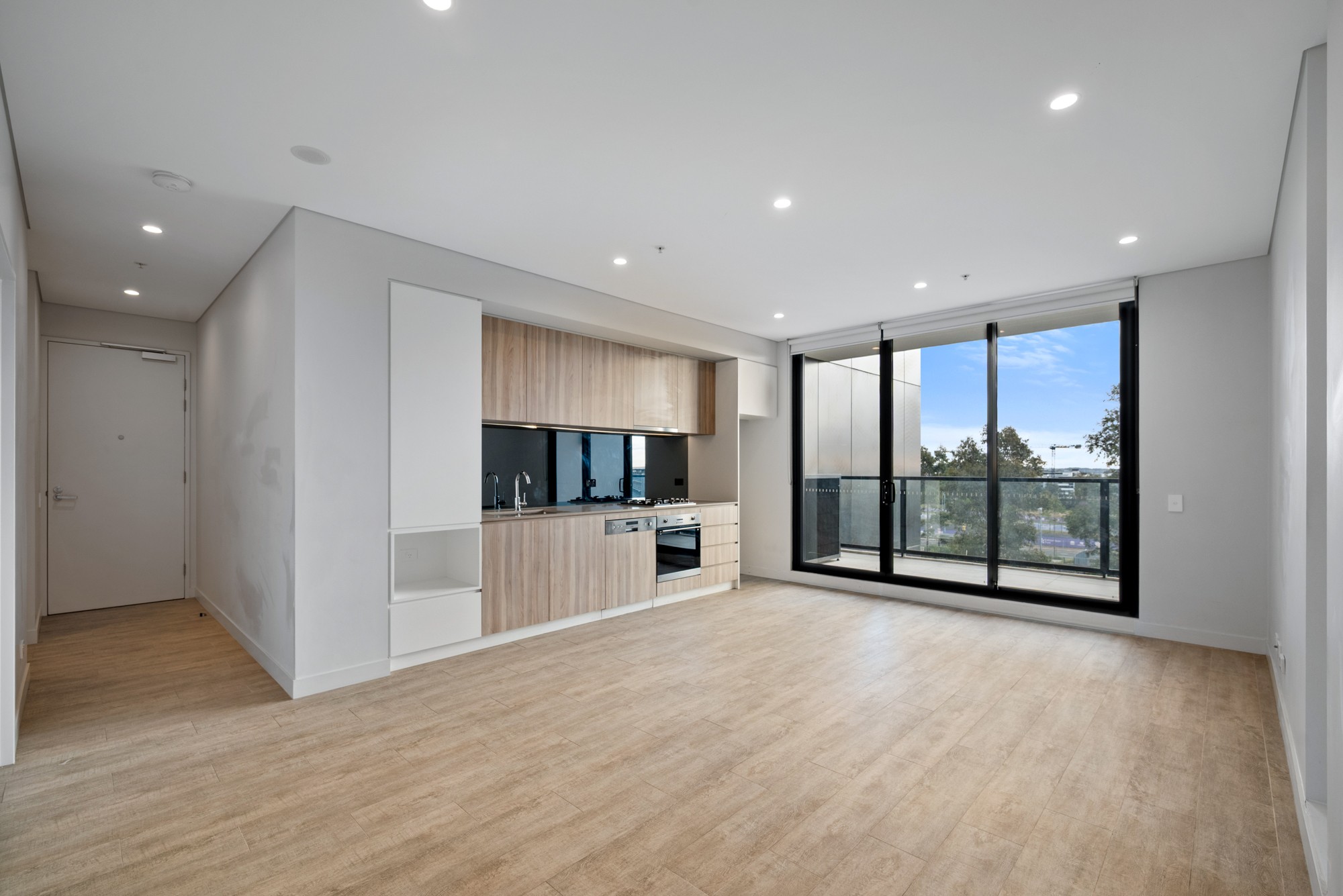 406/56 Soldiers Parade, Edmondson Park, NSW 2174