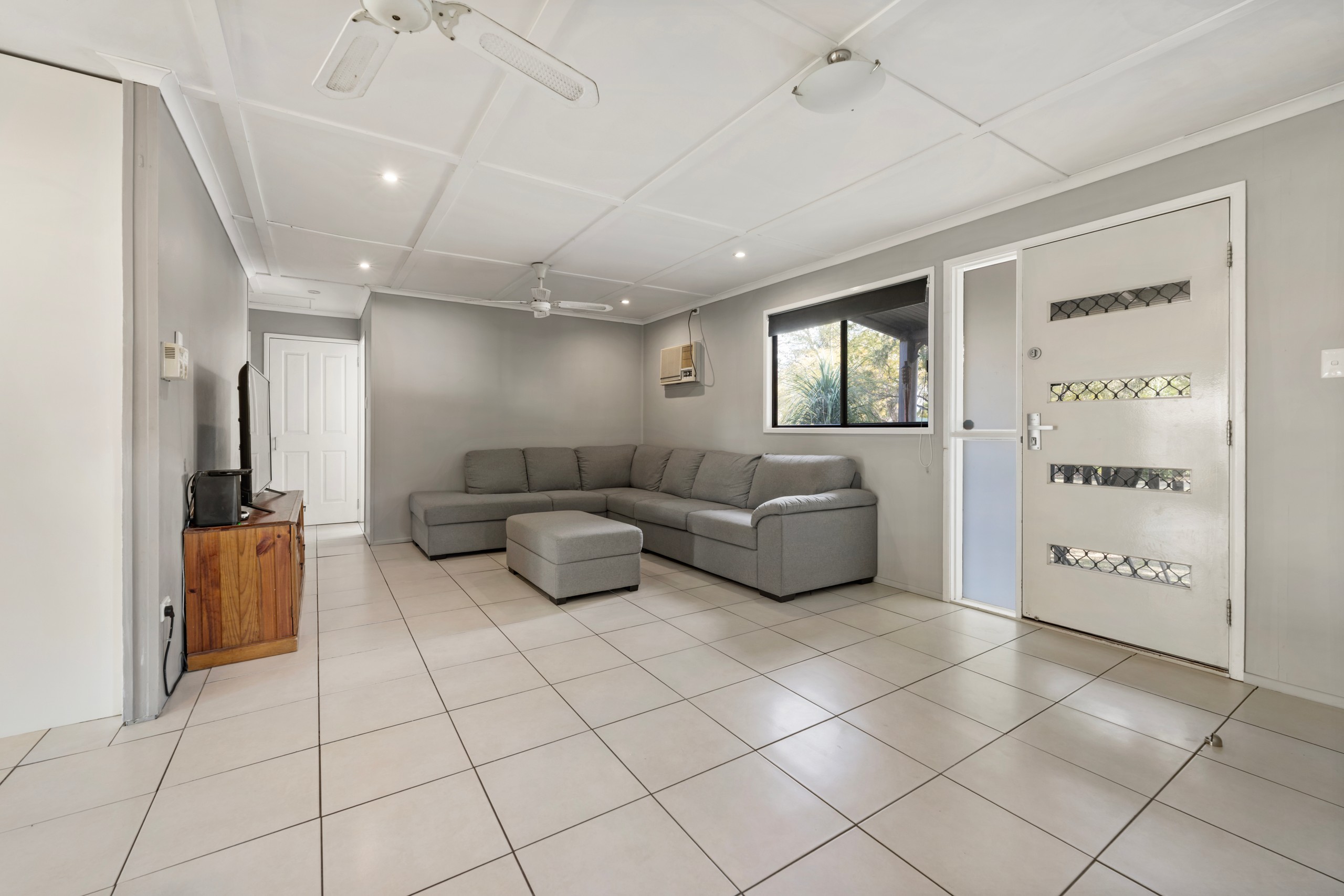 16 Cunningham Street, Pittsworth, QLD 4356