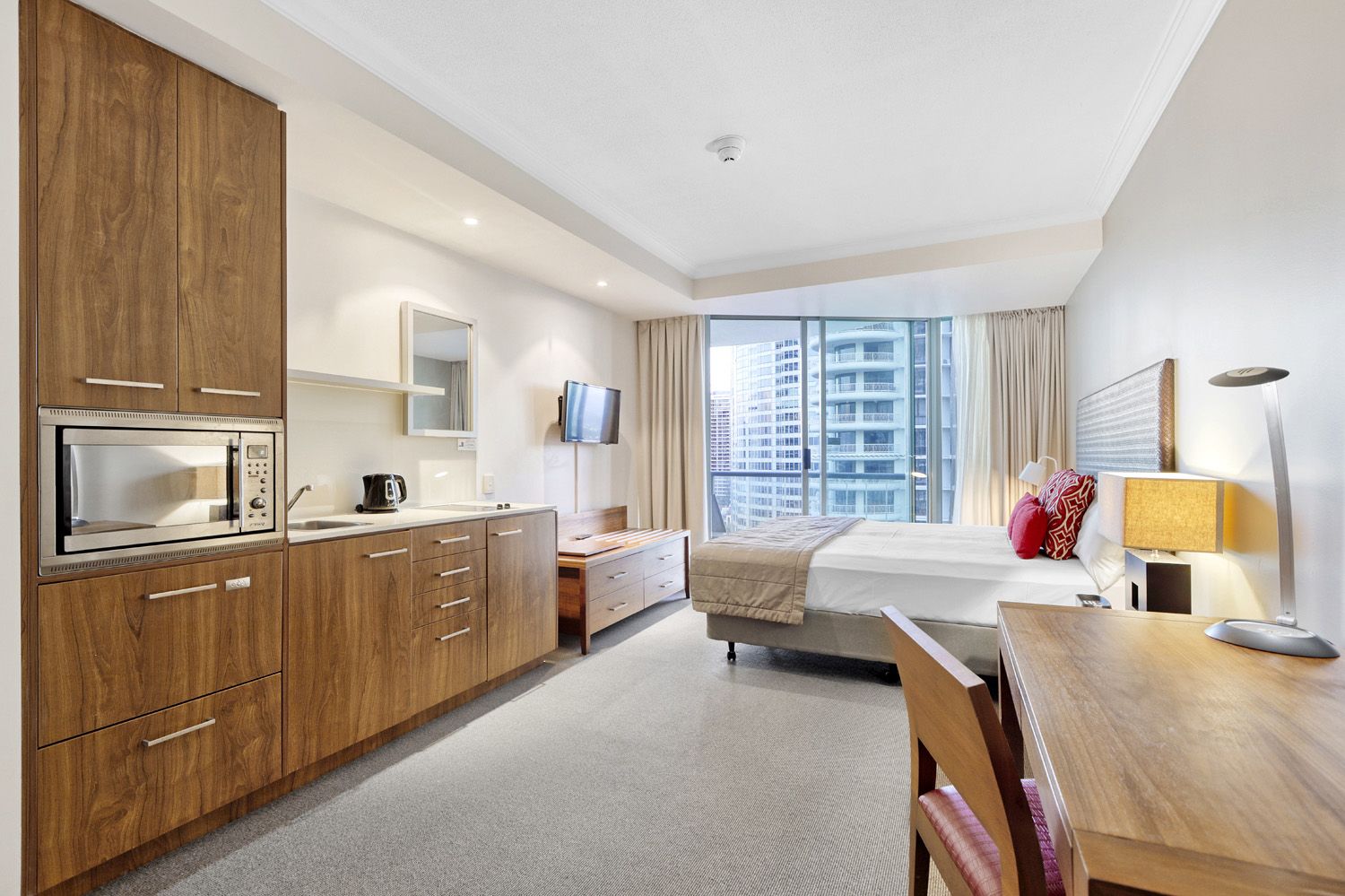 1115/25 Laycock Street, Surfers Paradise, QLD 4217