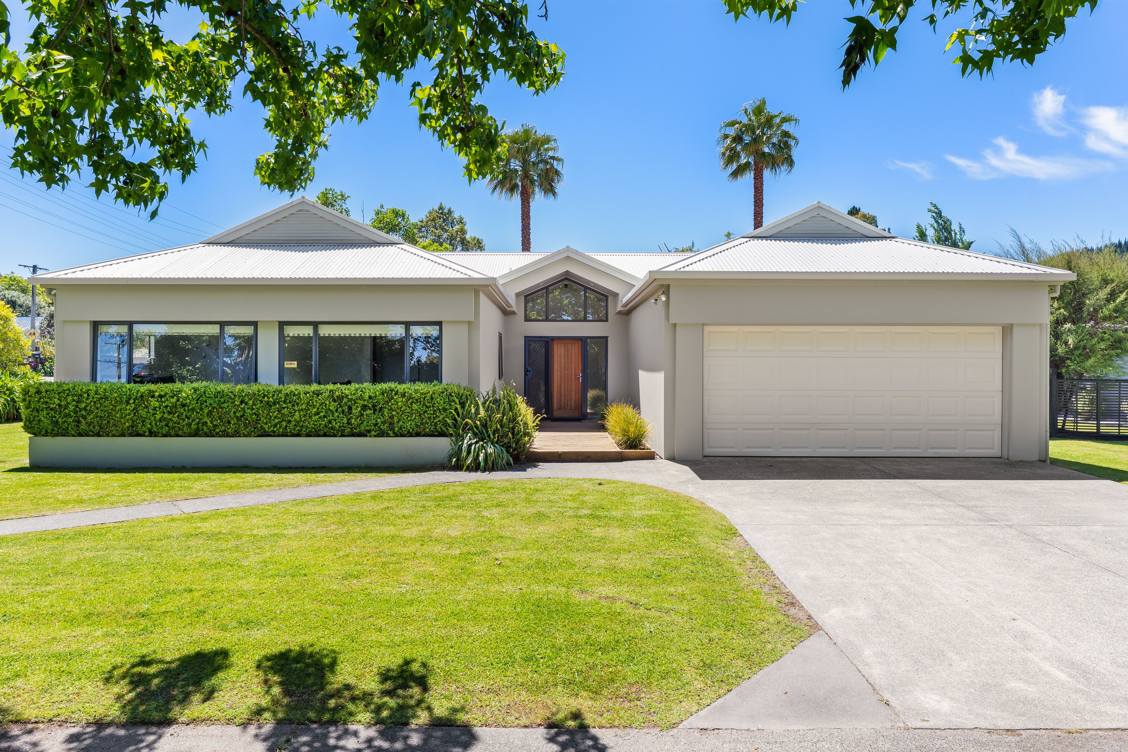 135 Riverside Road, Whataupoko, Gisborne District 4010 - Sold House ...