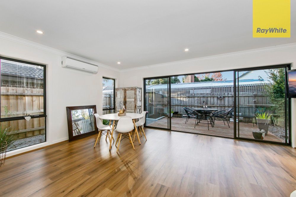 2 Molly Close, Kilsyth, VIC 3137