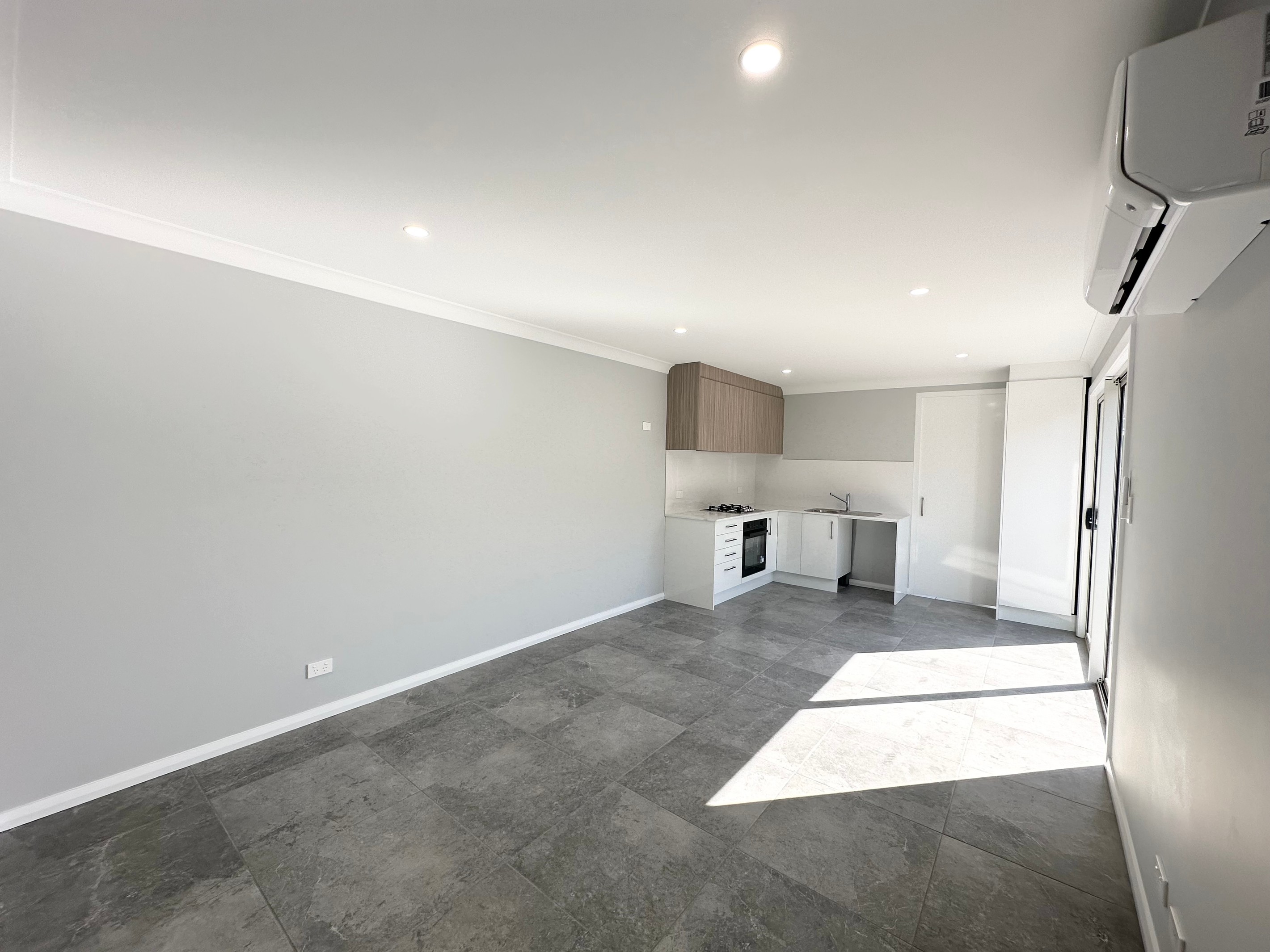 14A Dulcimere Street, Tahmoor, NSW 2573