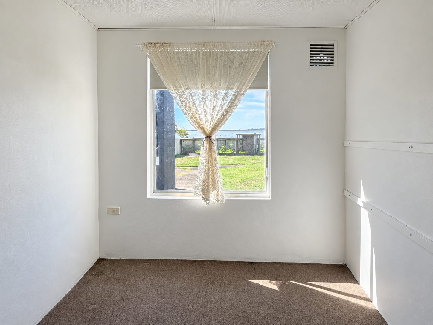 279 Lakedge Avenue — photo 9 of 14
