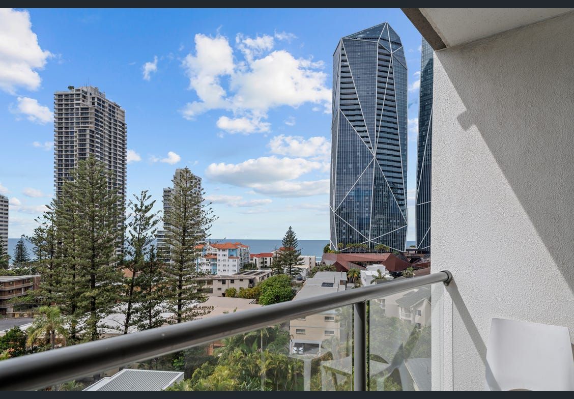 704B/2865 Gold Coast Highway — photo 7 of 11