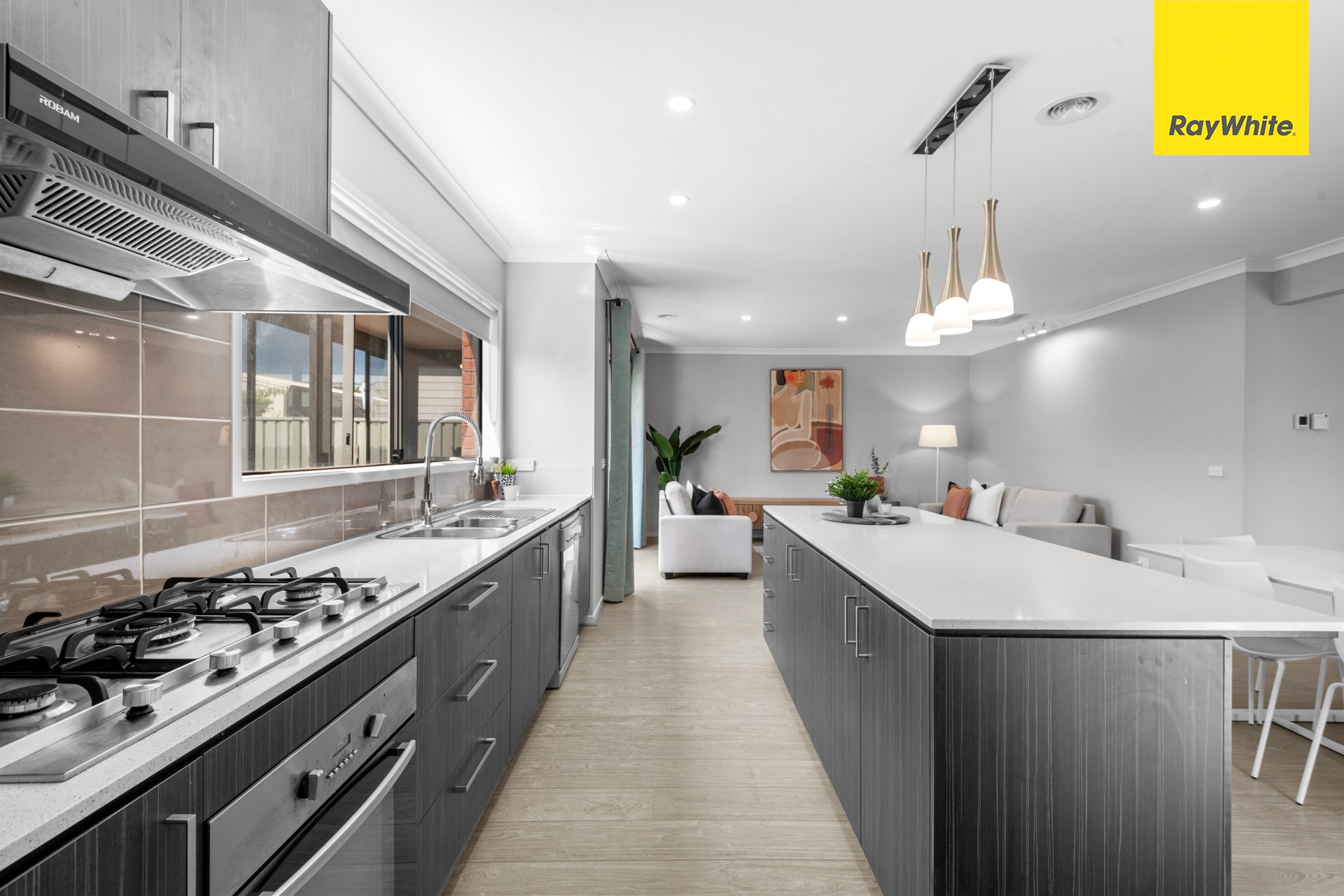 30 Parkleigh Drive, Kurunjang, VIC 3337