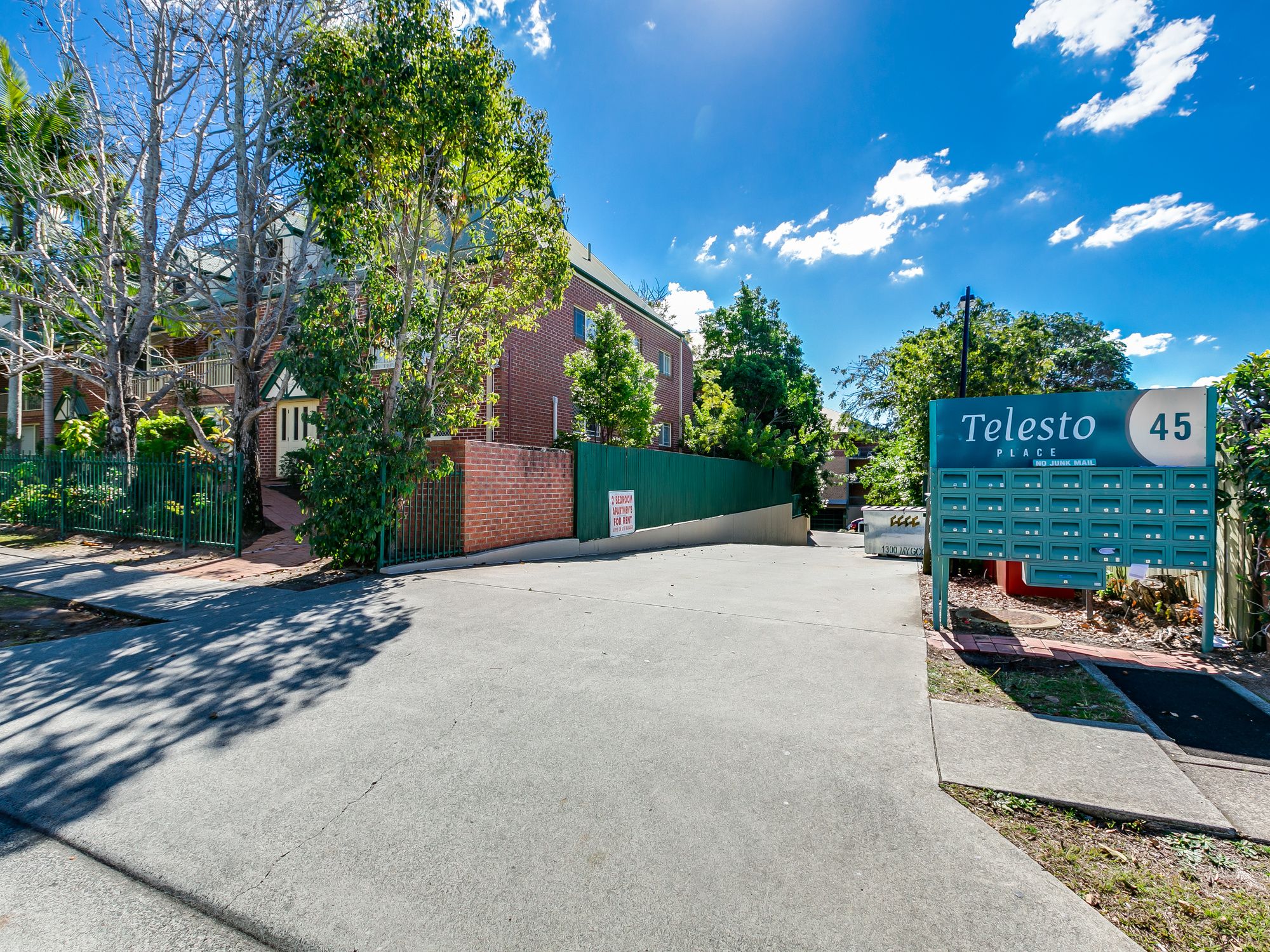 33/45 Pohlman Street, Southport, QLD 4215