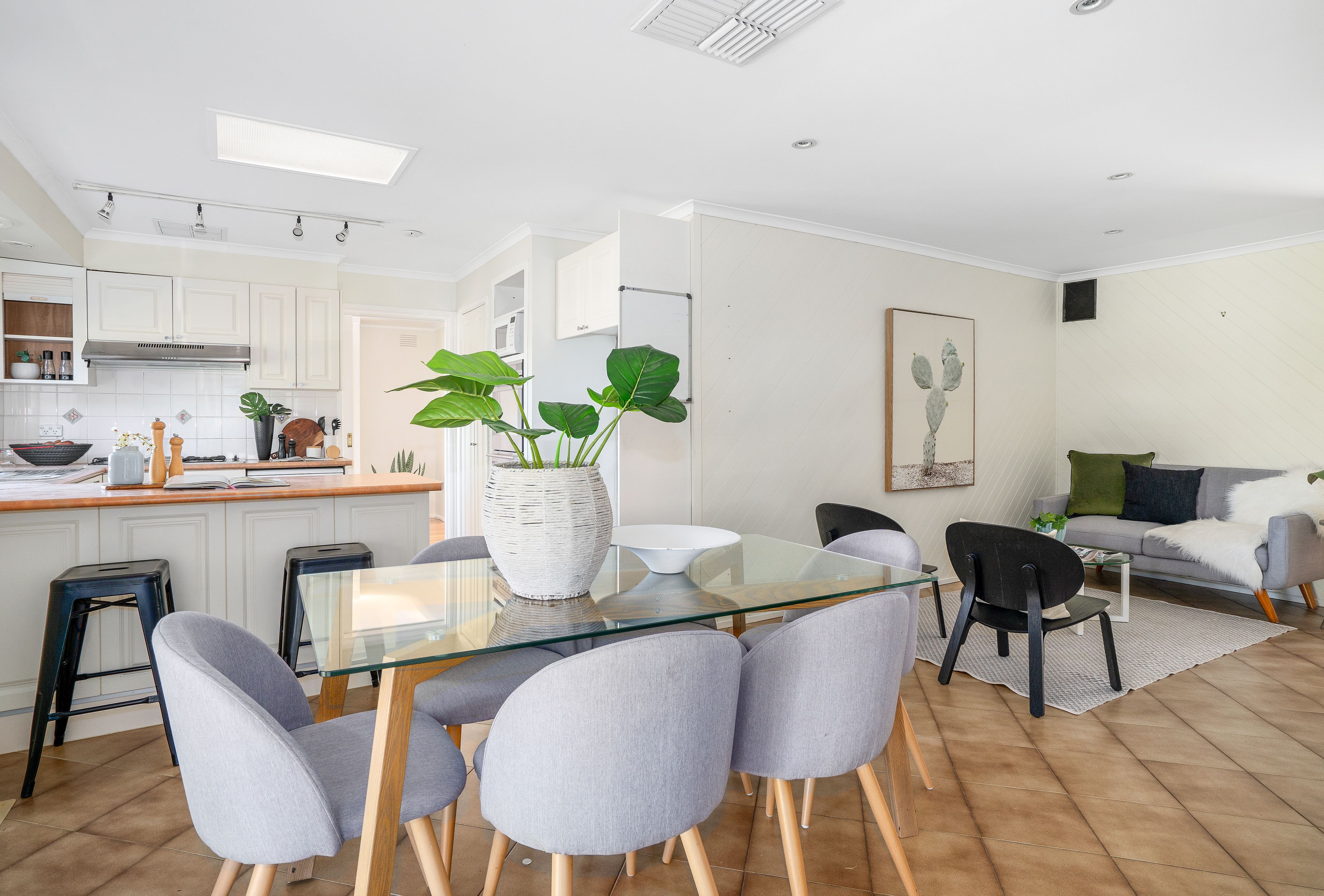 14 Blackman Avenue, Mill Park, VIC 3082