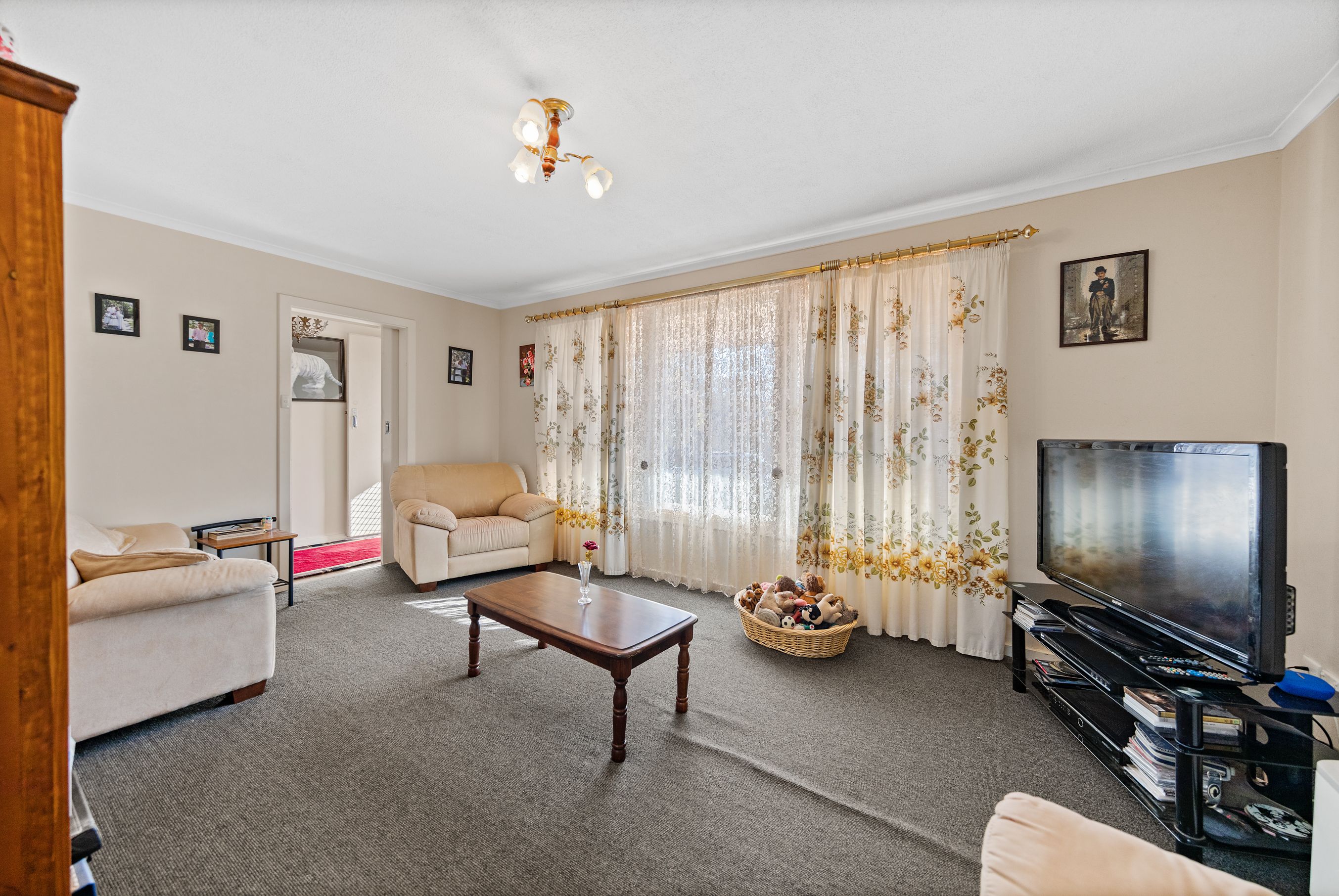 17 Smelts Road, Burra, SA 5417