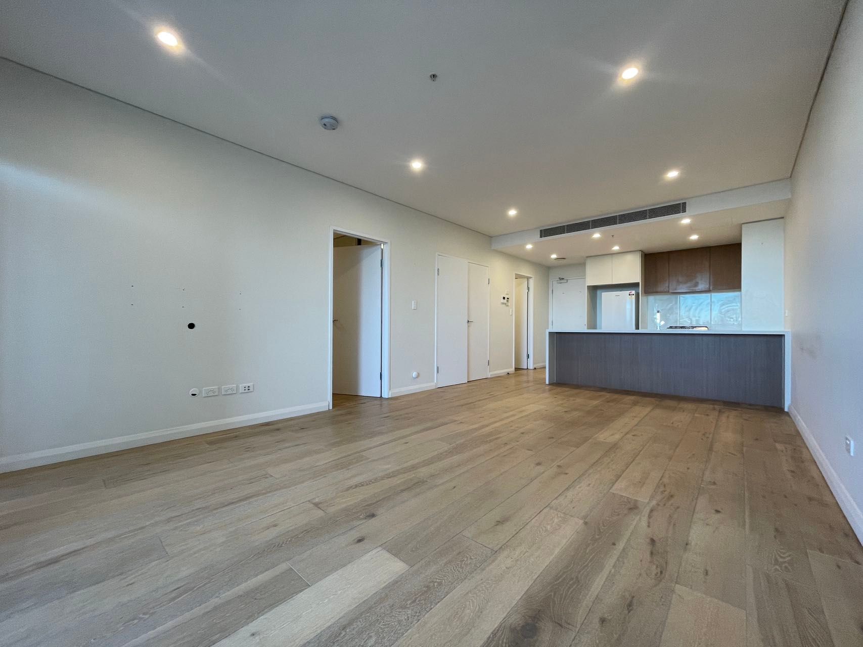 1006/10 Gertrude Street, Wolli Creek, NSW 2205