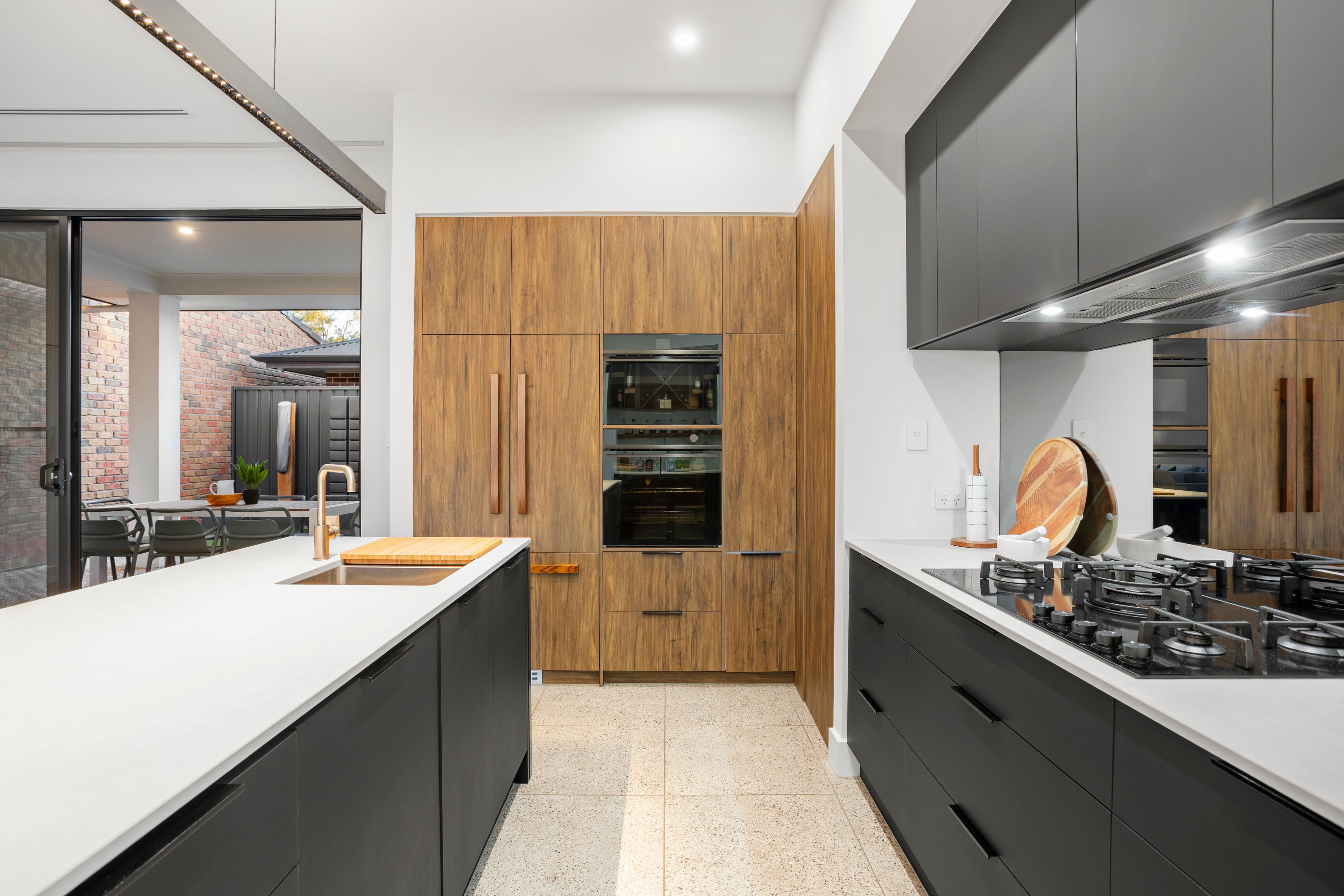 23 Beatty Street — photo 15 of 29
