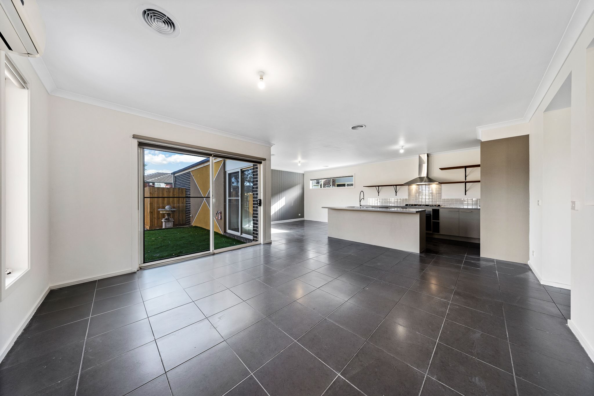 12 Meditate Lane, Cranbourne North, VIC 3977