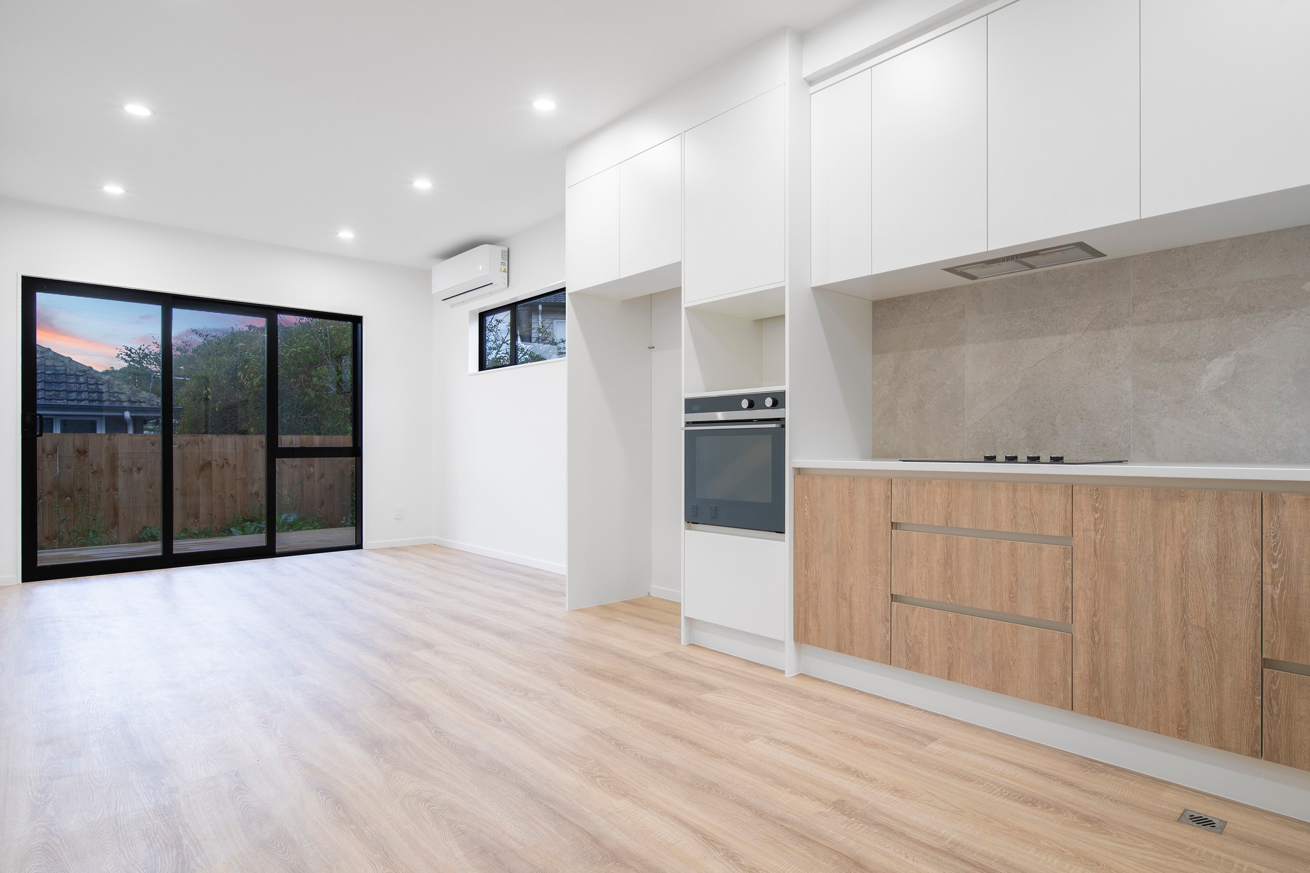 8/40 St Leonards Road, Kelston, Waitakere City