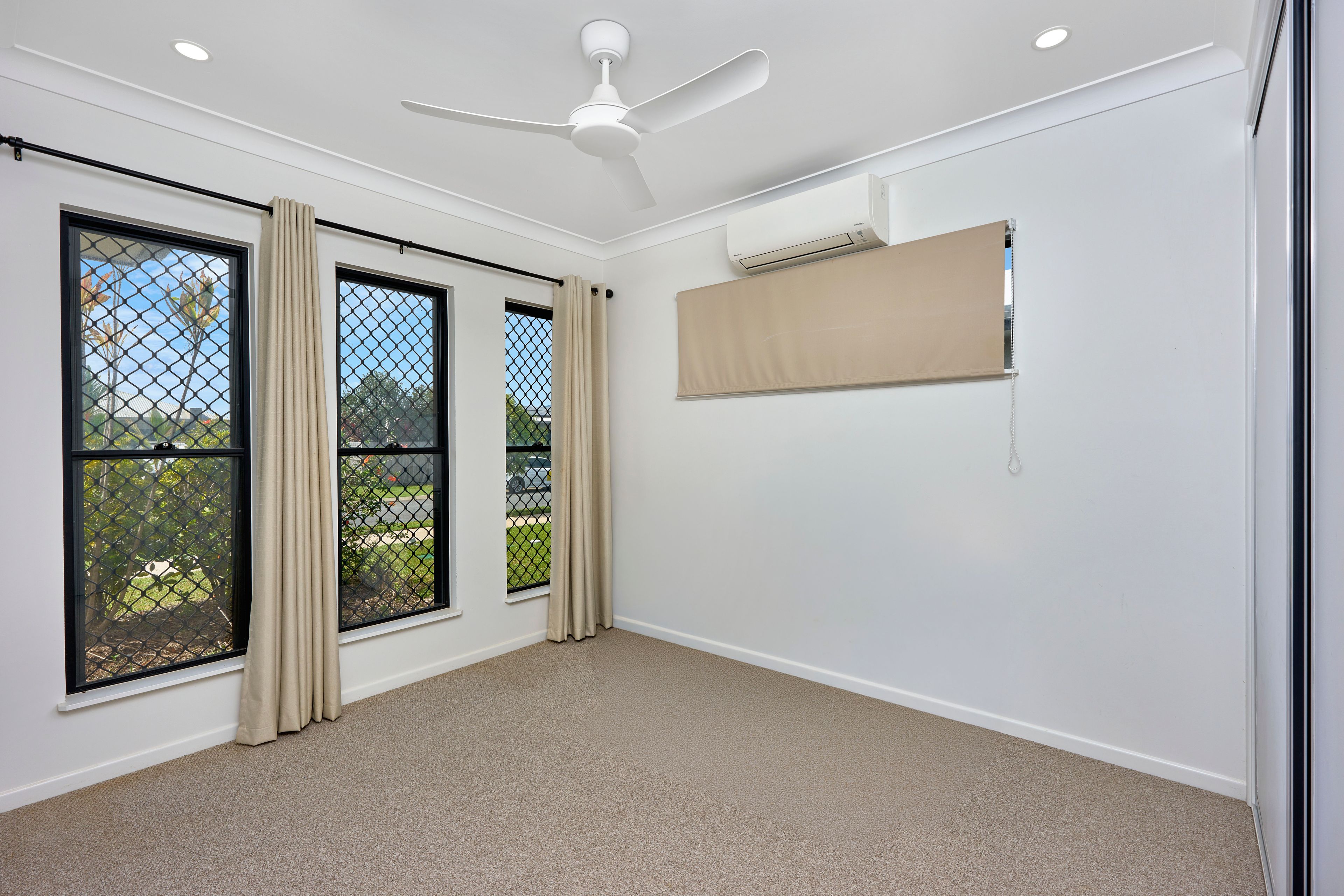 37 Lillydale Way, Trinity Beach, QLD 4879