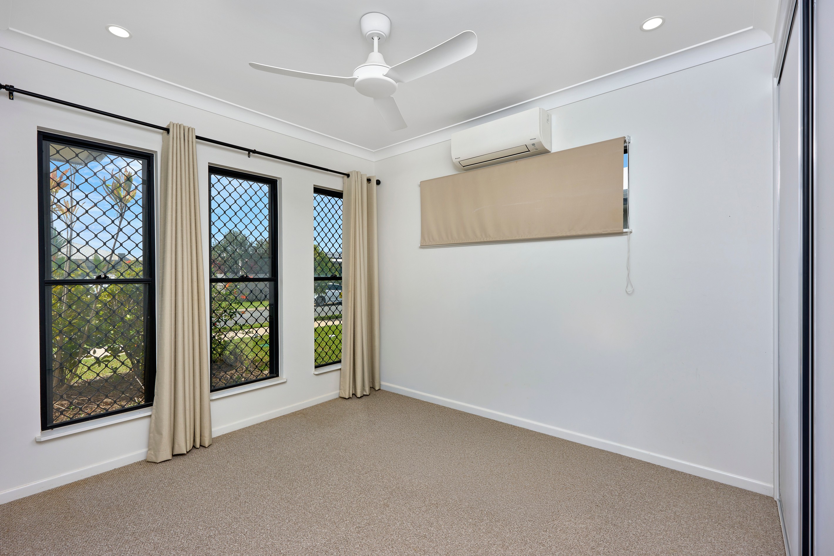 37 Lillydale Way, Trinity Beach, QLD 4879
