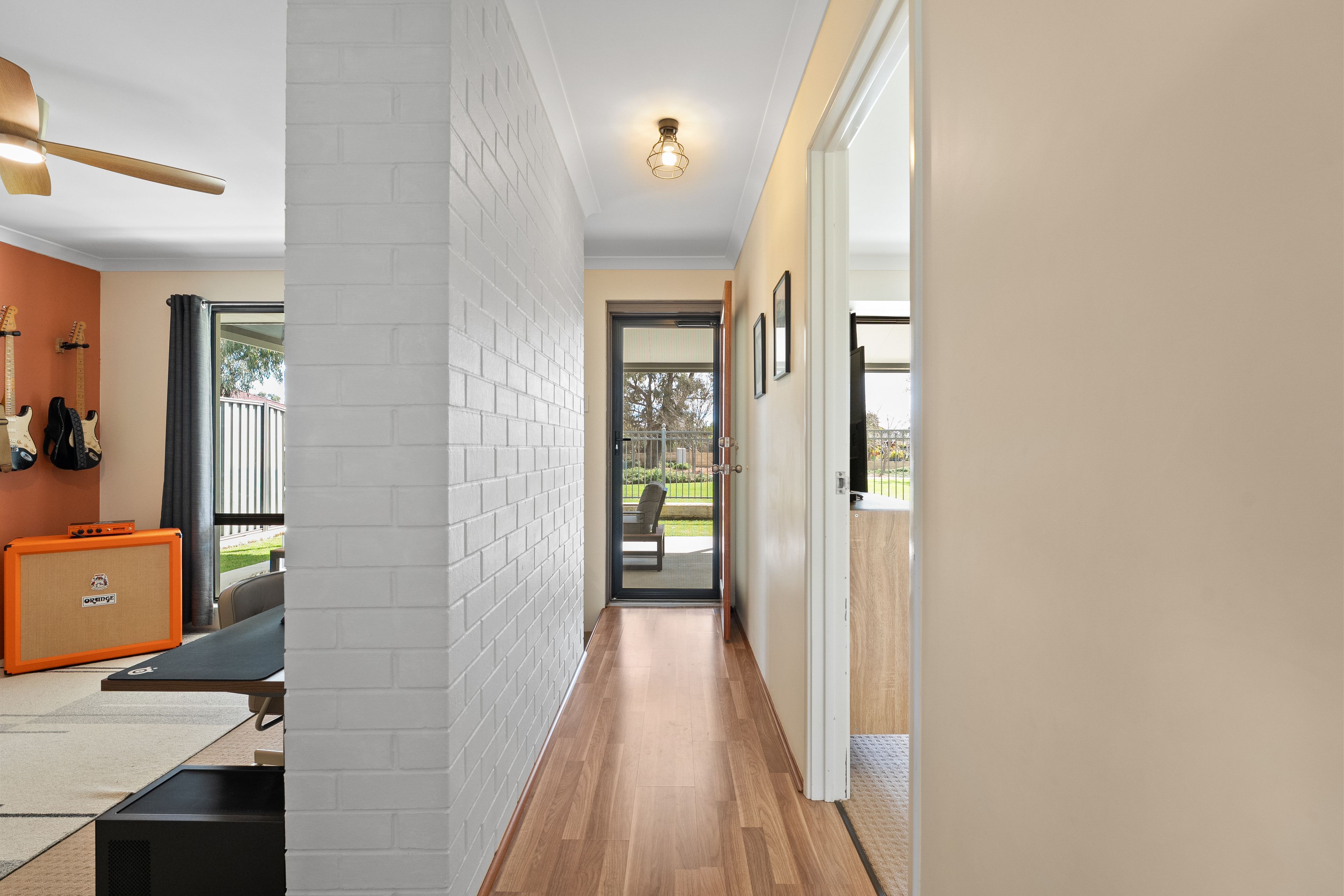 1 Abal Lane — photo 5 of 30