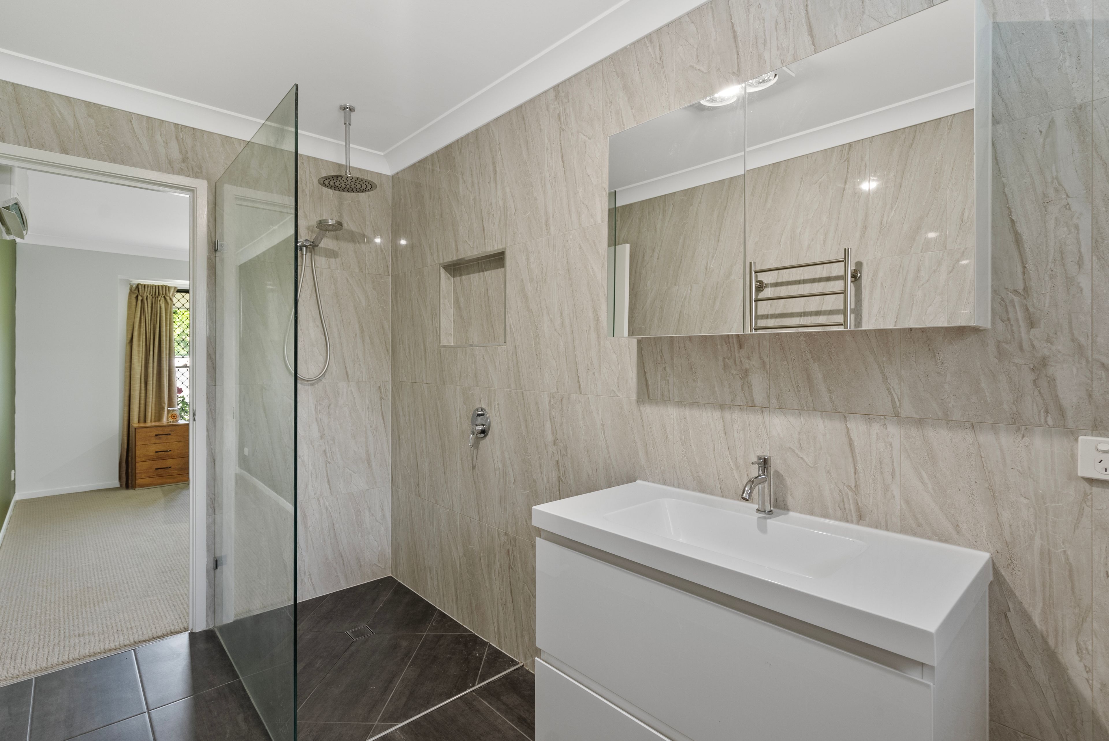 12 Webcke Avenue, Crestmead, QLD 4132