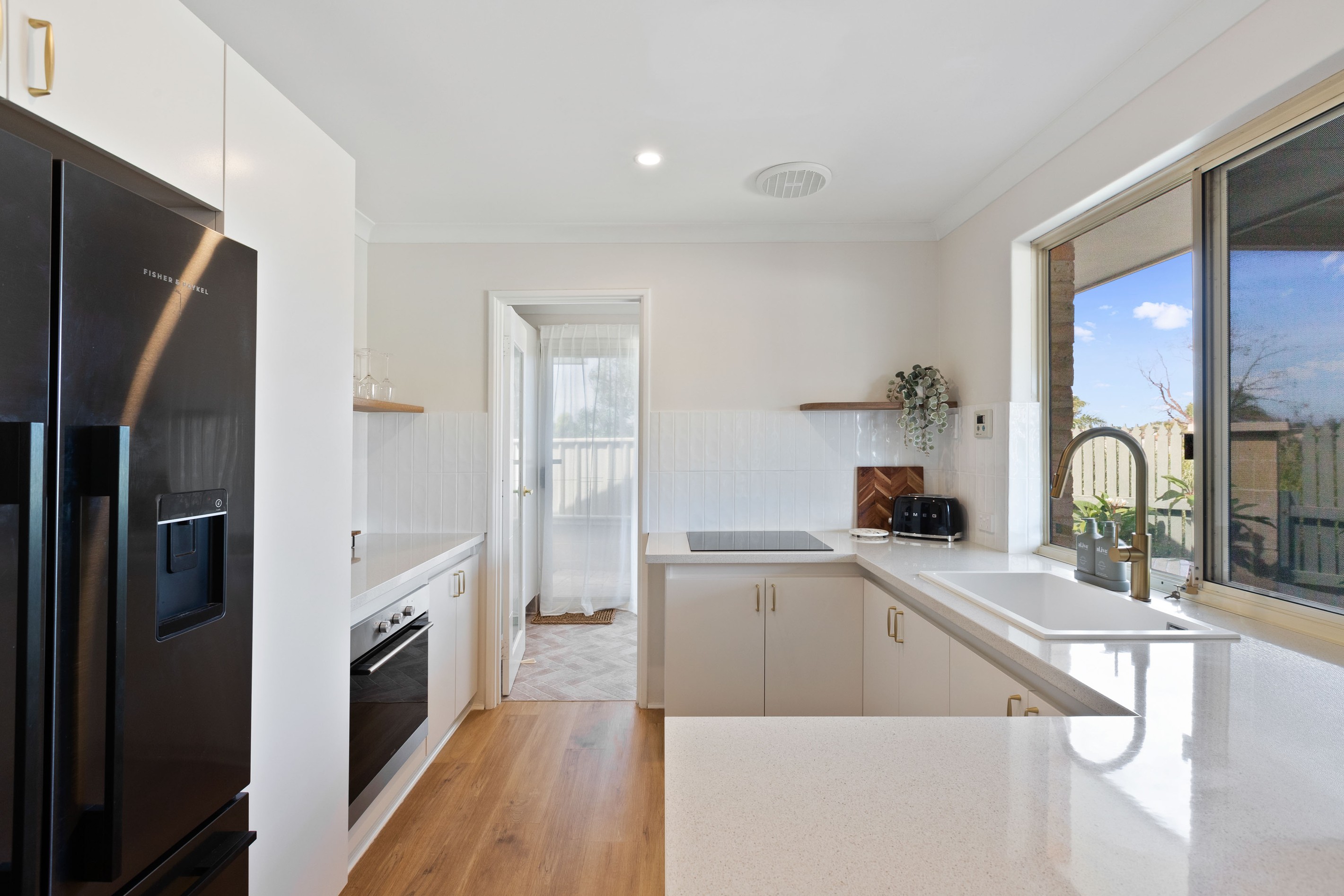 3/4 Callander Avenue, Kinross, WA 6028