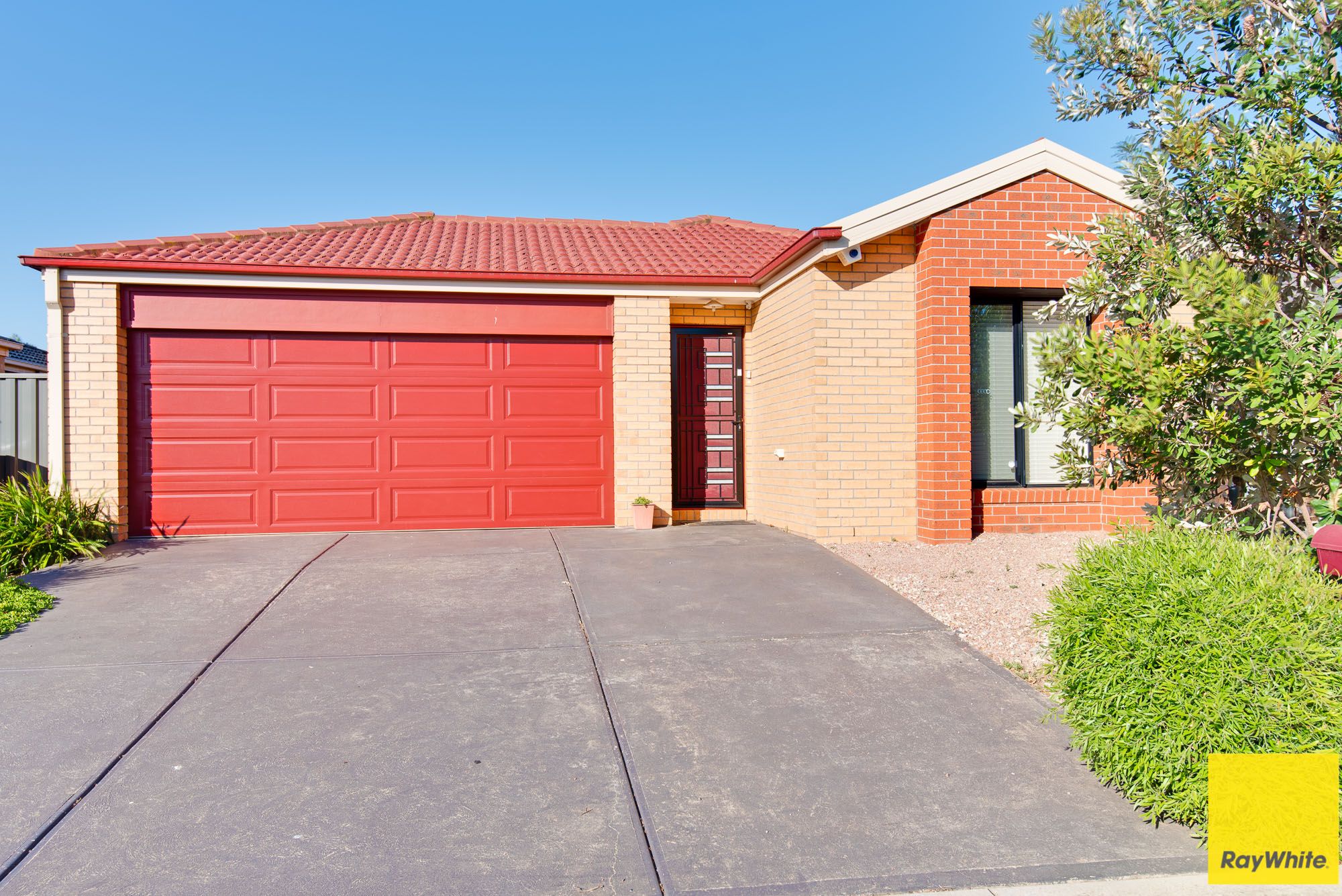 9 Clematis Crescent, Manor Lakes, VIC 3024