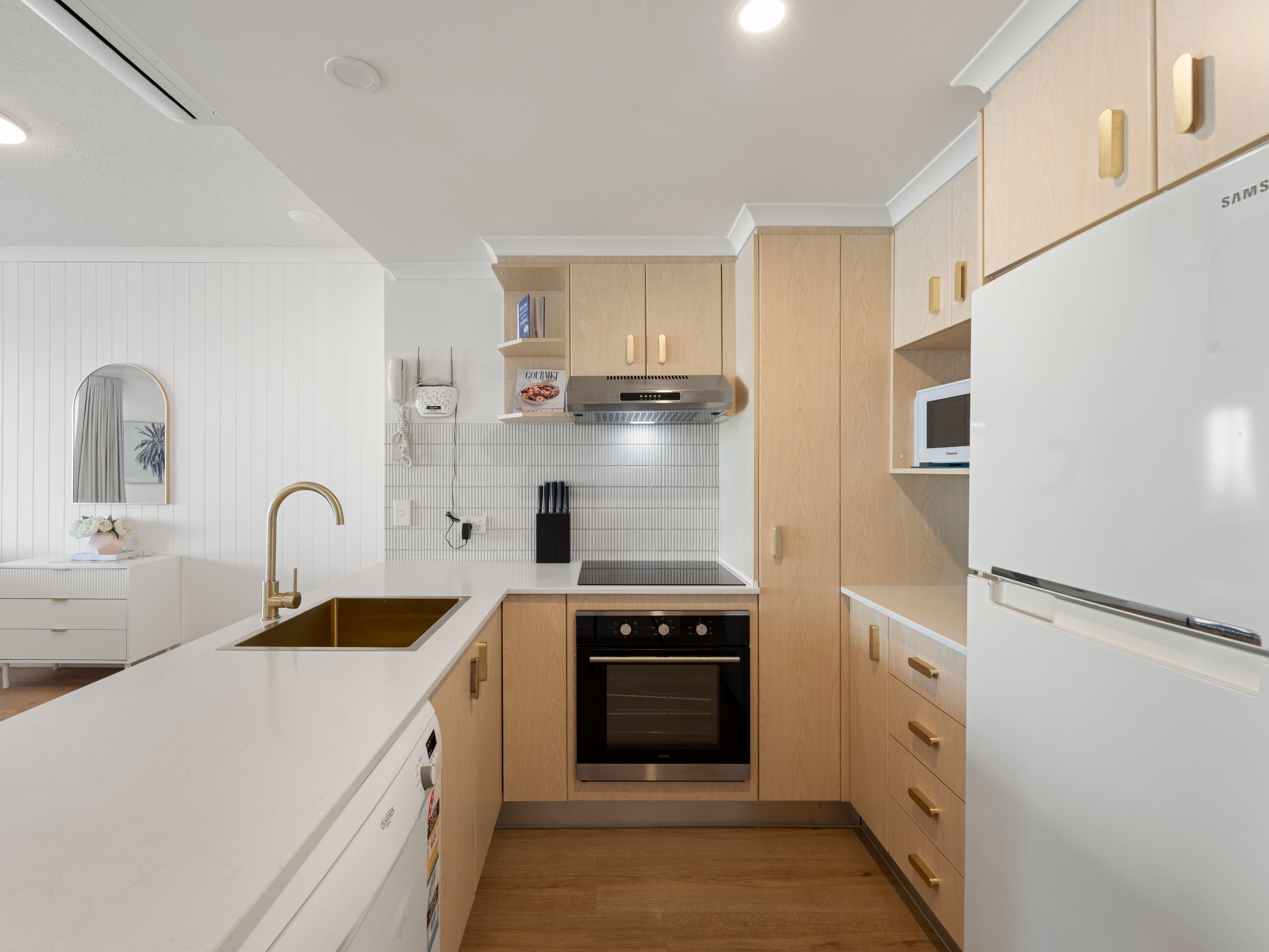 10/4 Buderim Avenue — photo 14 of 15