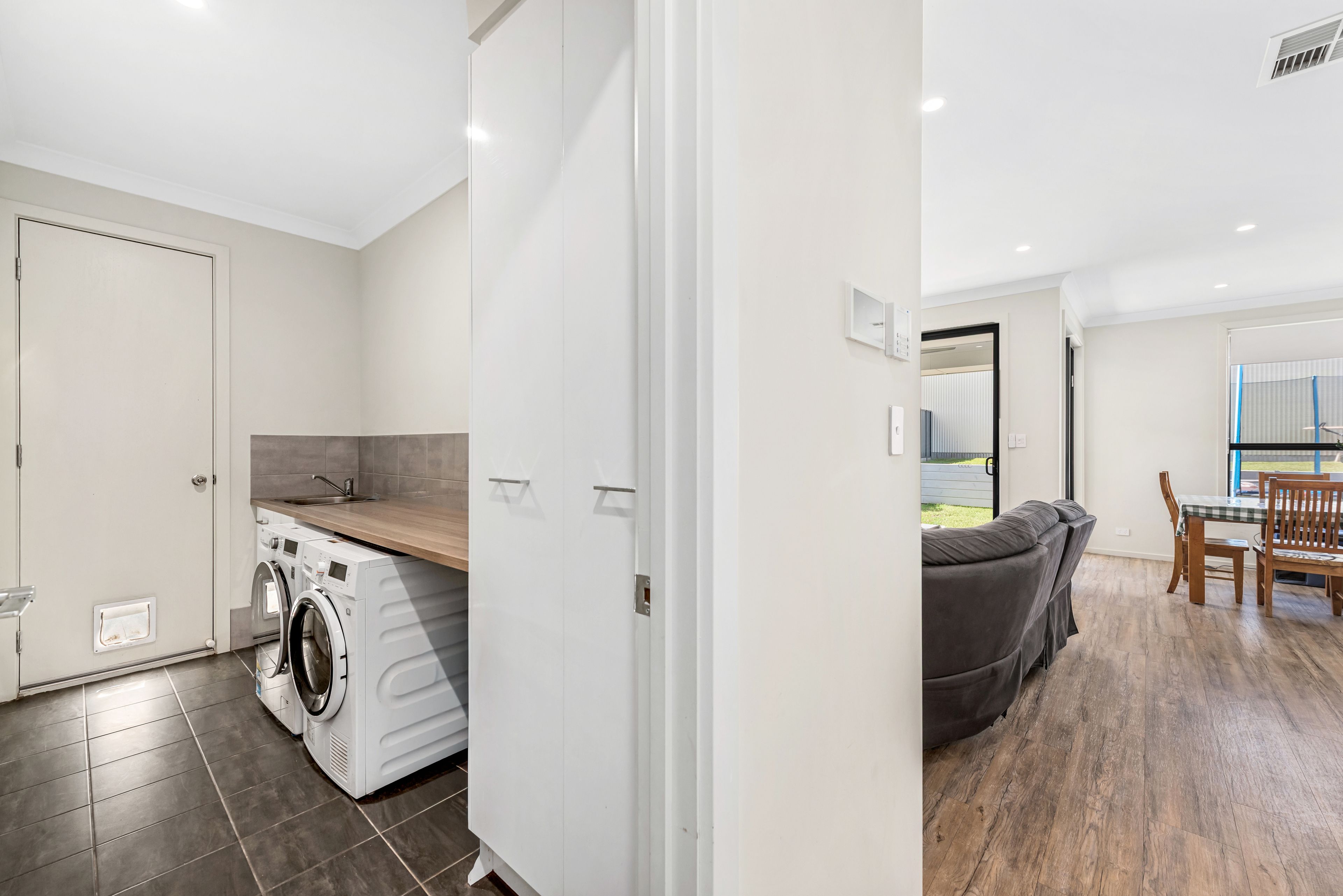 2 Barnabas Crescent — photo 6 of 12