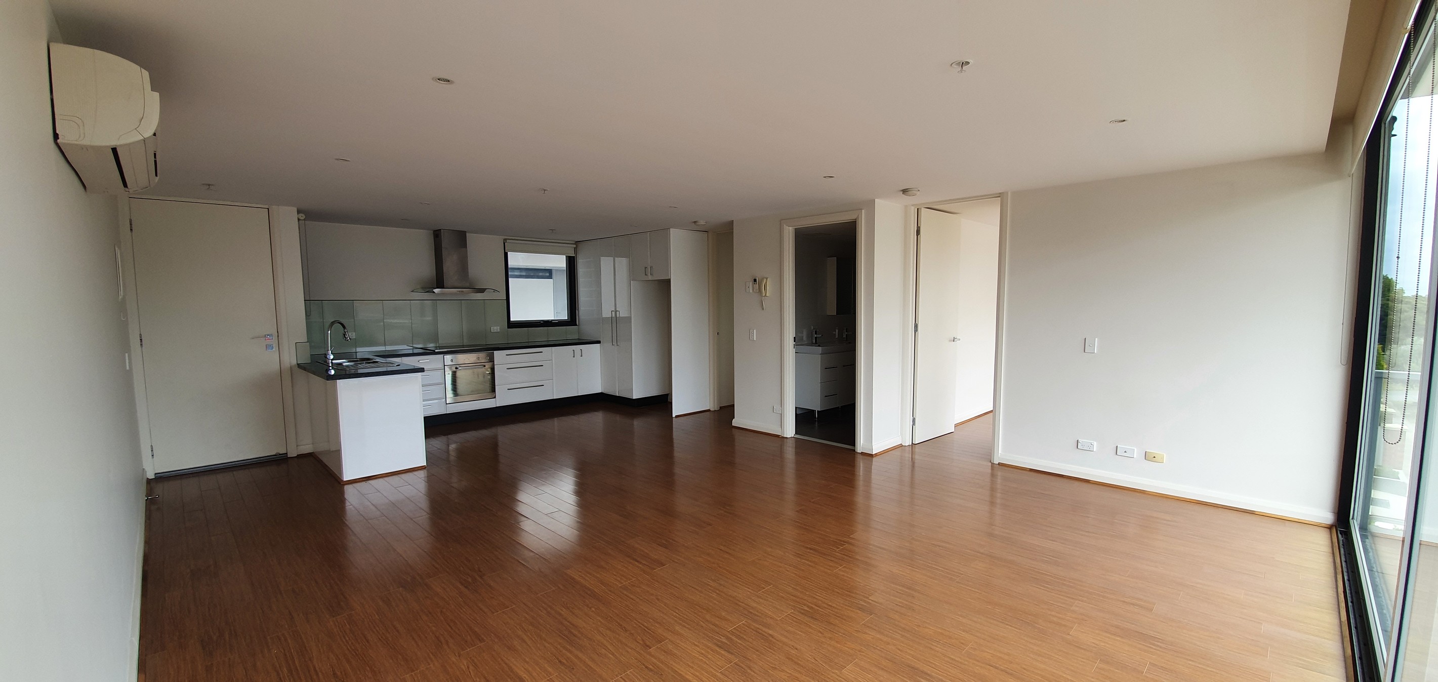 1/30 Swindon Road, Hughesdale, VIC 3166
