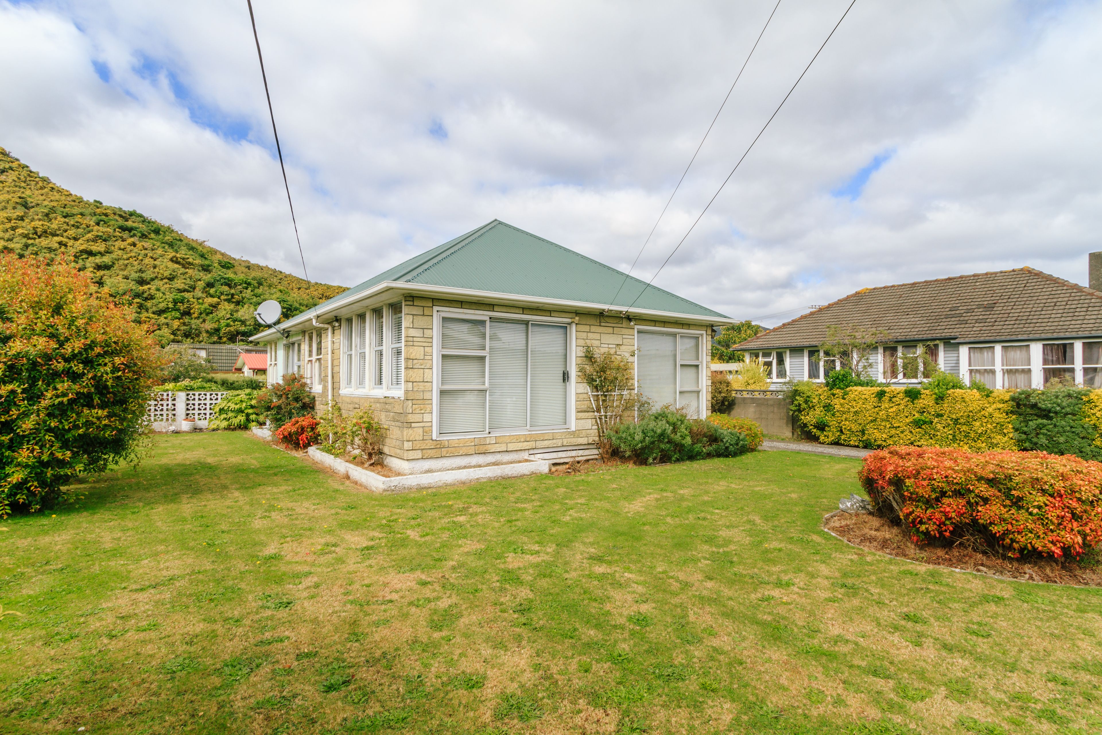 398 Cambridge Terrace, Naenae, Lower Hutt City