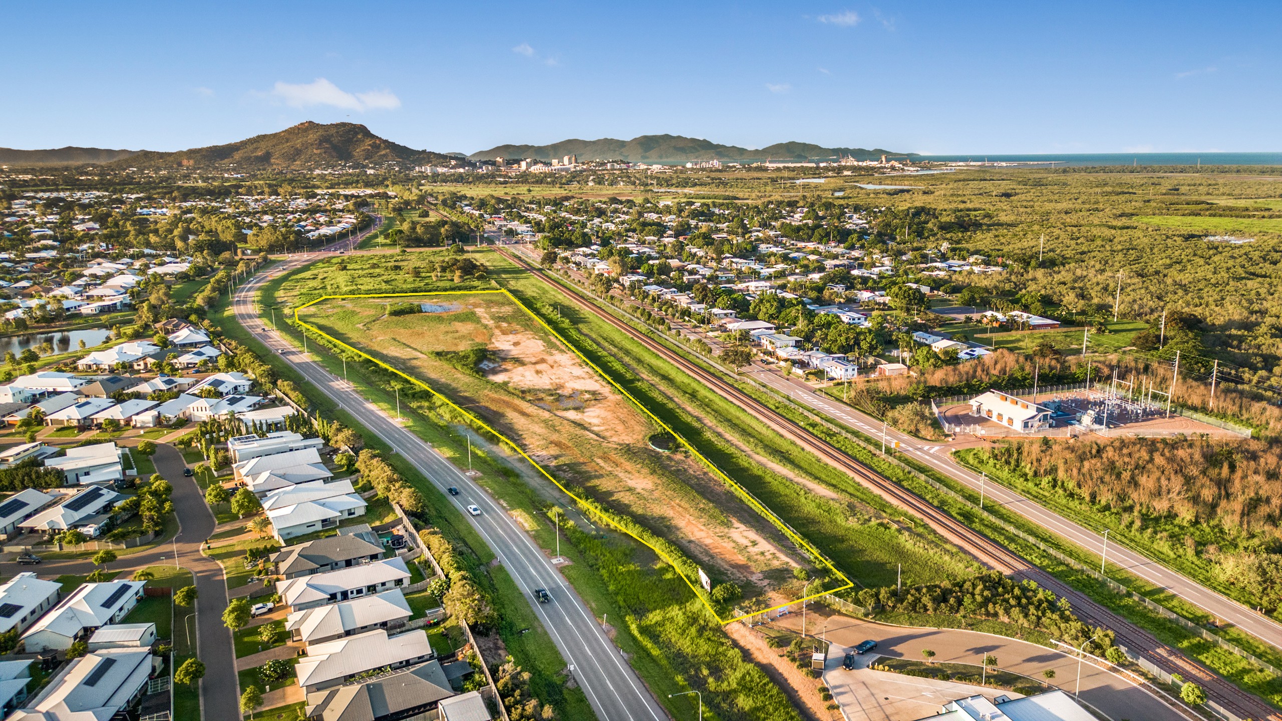 123 Lakeside Drive, Idalia, QLD 4811