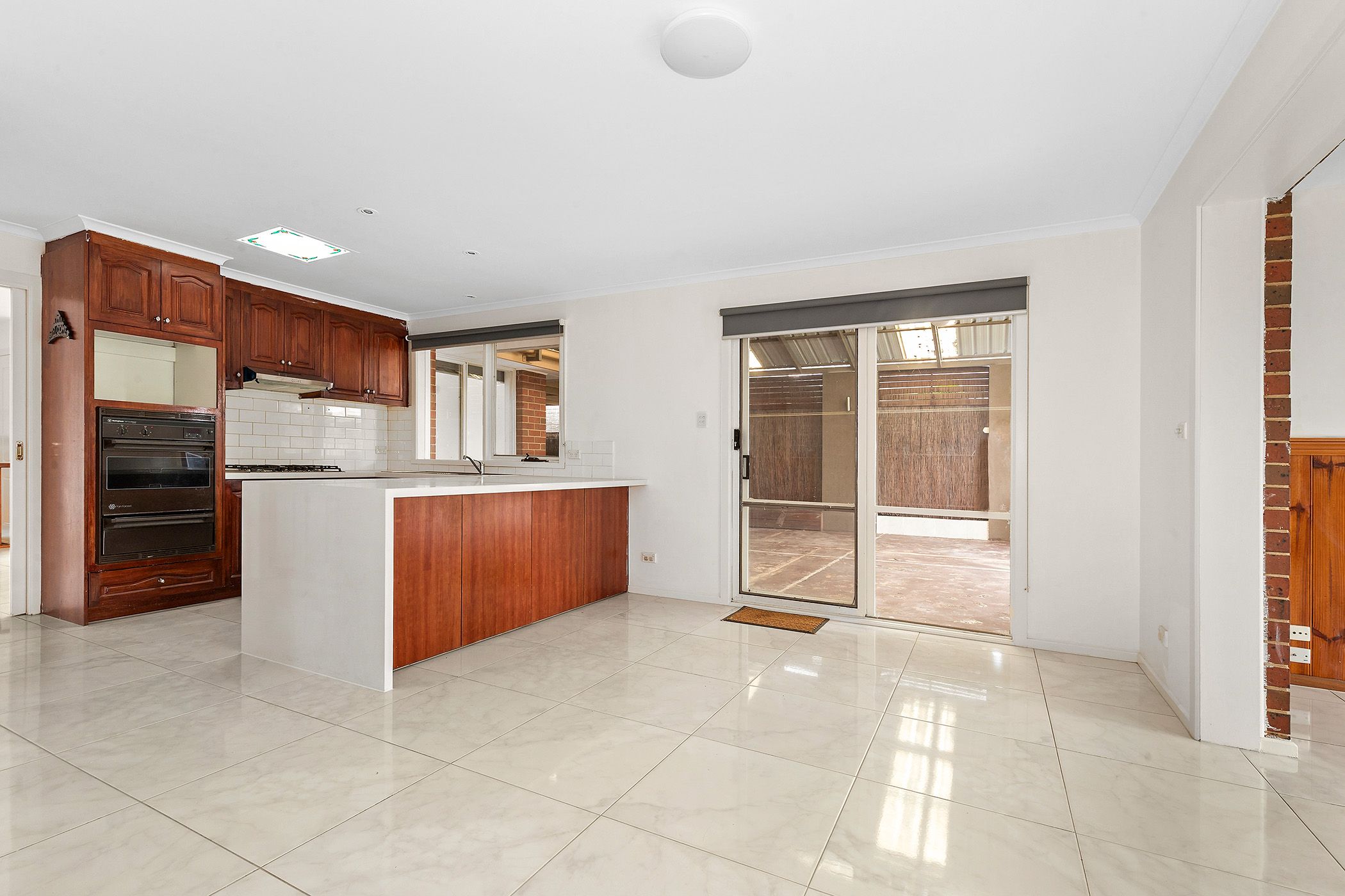 8 Fosters Court — photo 5 of 13