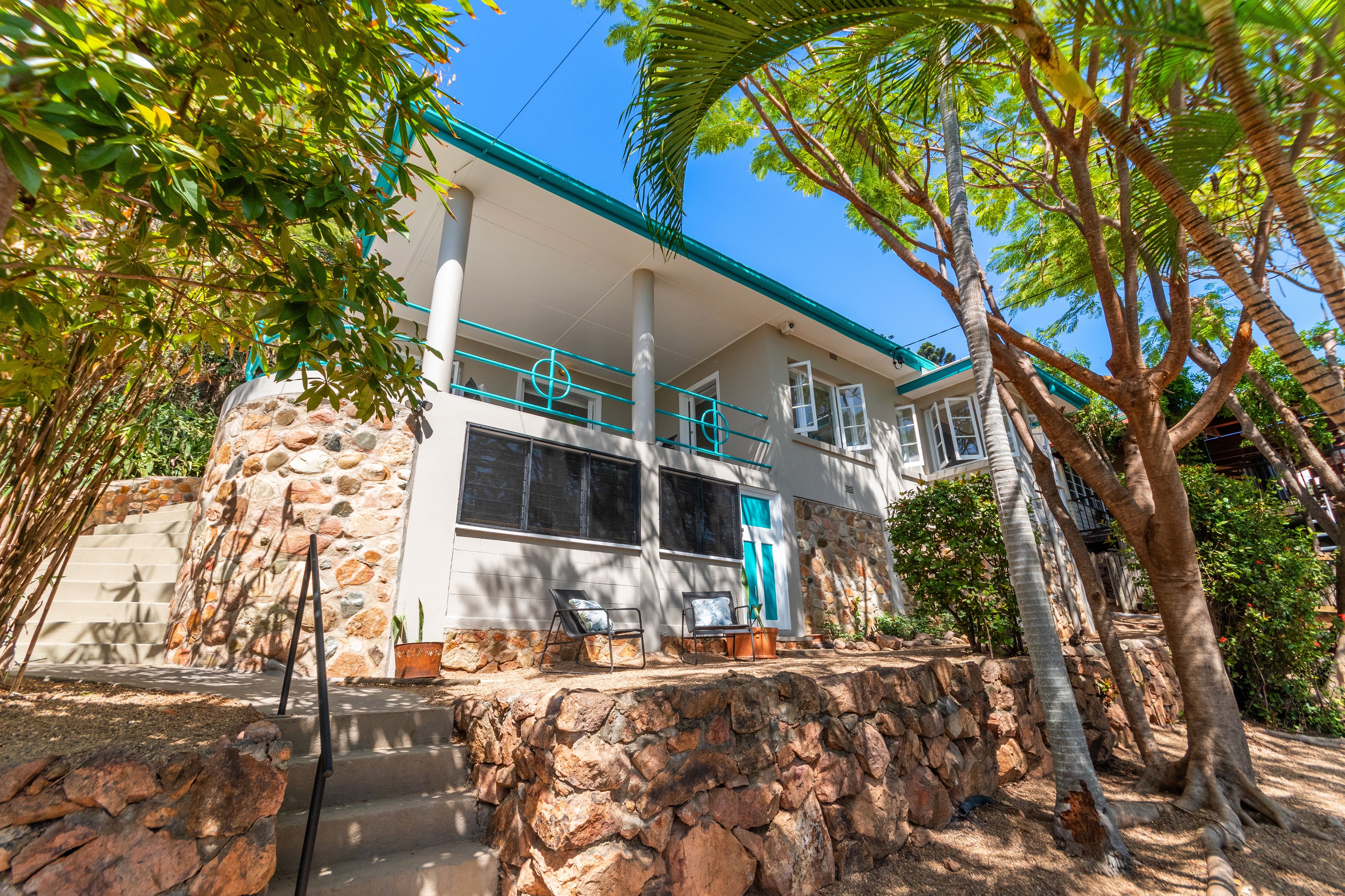 12 Gilbert Crescent, Castle Hill, QLD 4810
