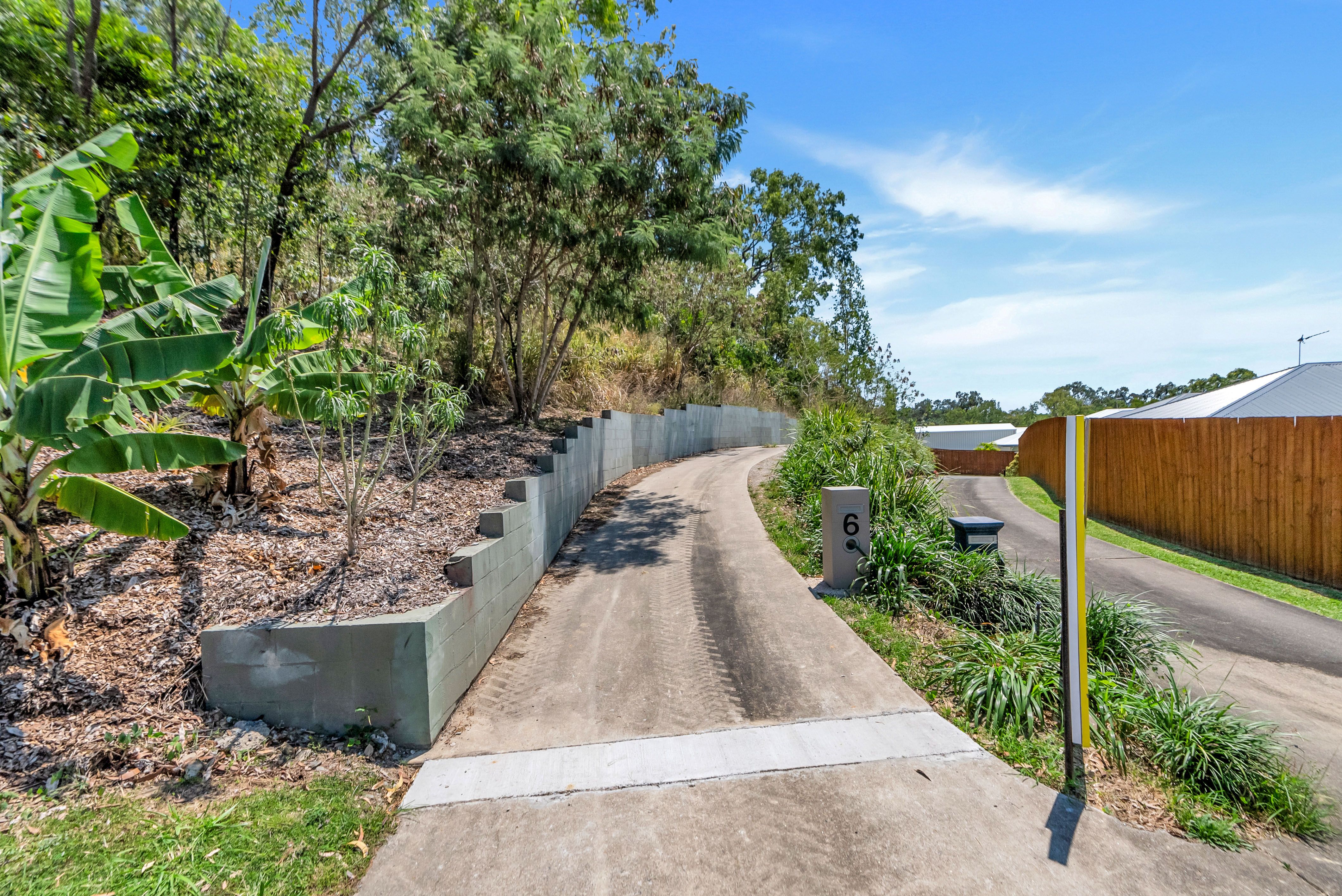 6 Baddely Close, Kewarra Beach, QLD 4879