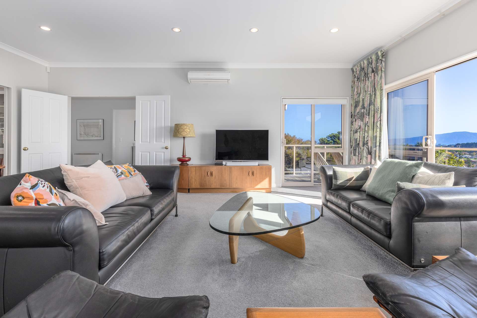 152 Winara Avenue photo 11