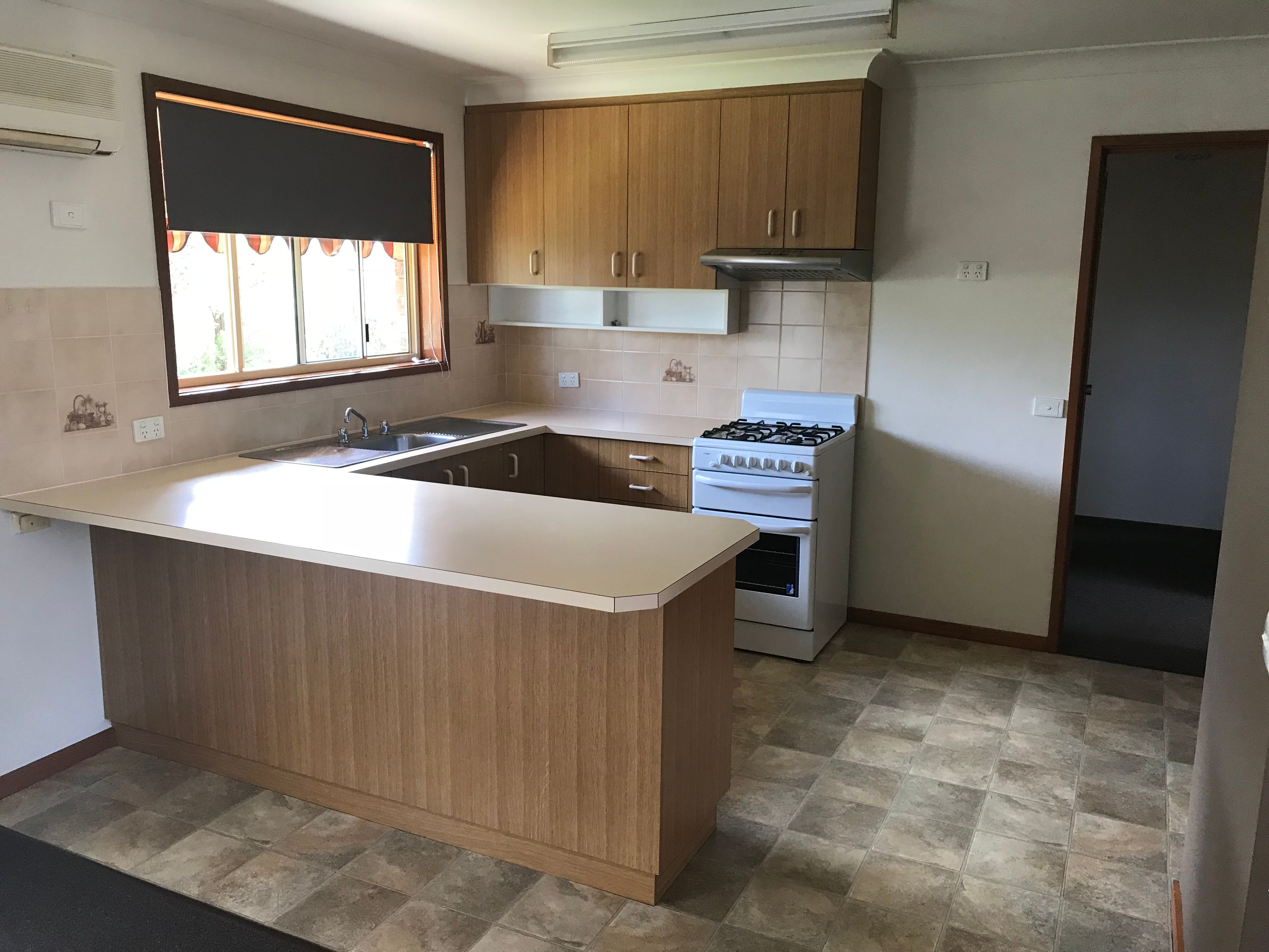 2/16 Russell Street, Tumut, NSW 2720