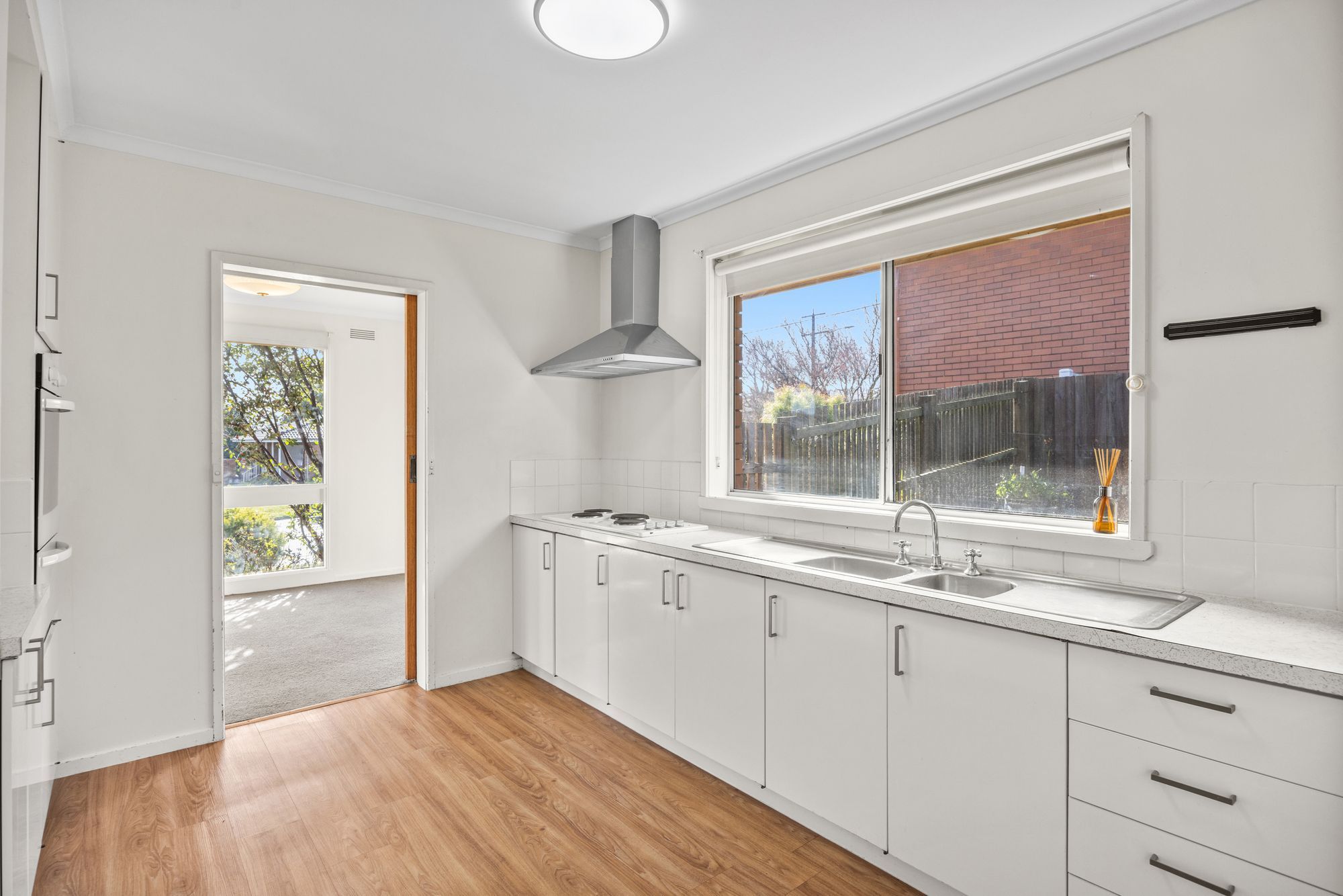 140 Albert Road — photo 8 of 17
