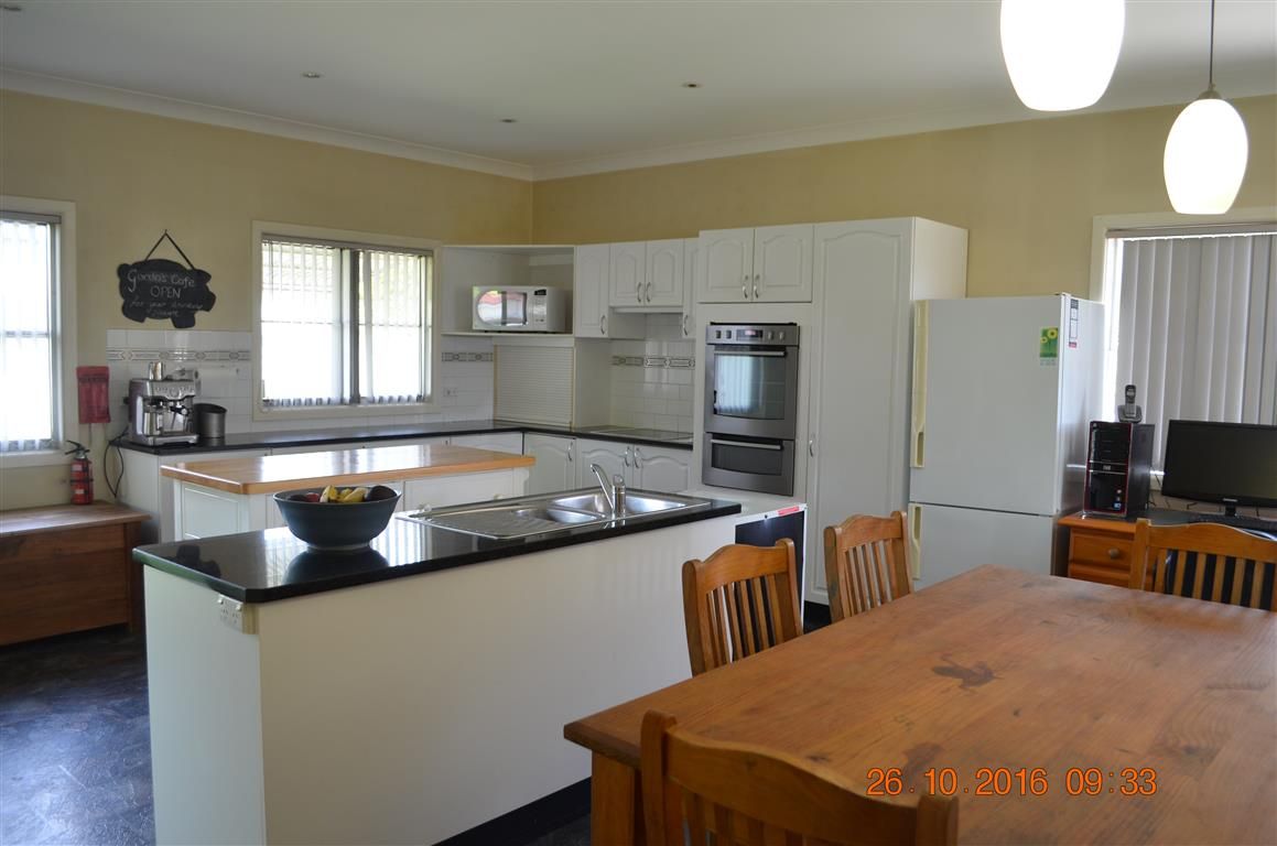 183 Capper Street, Tumut, NSW 2720