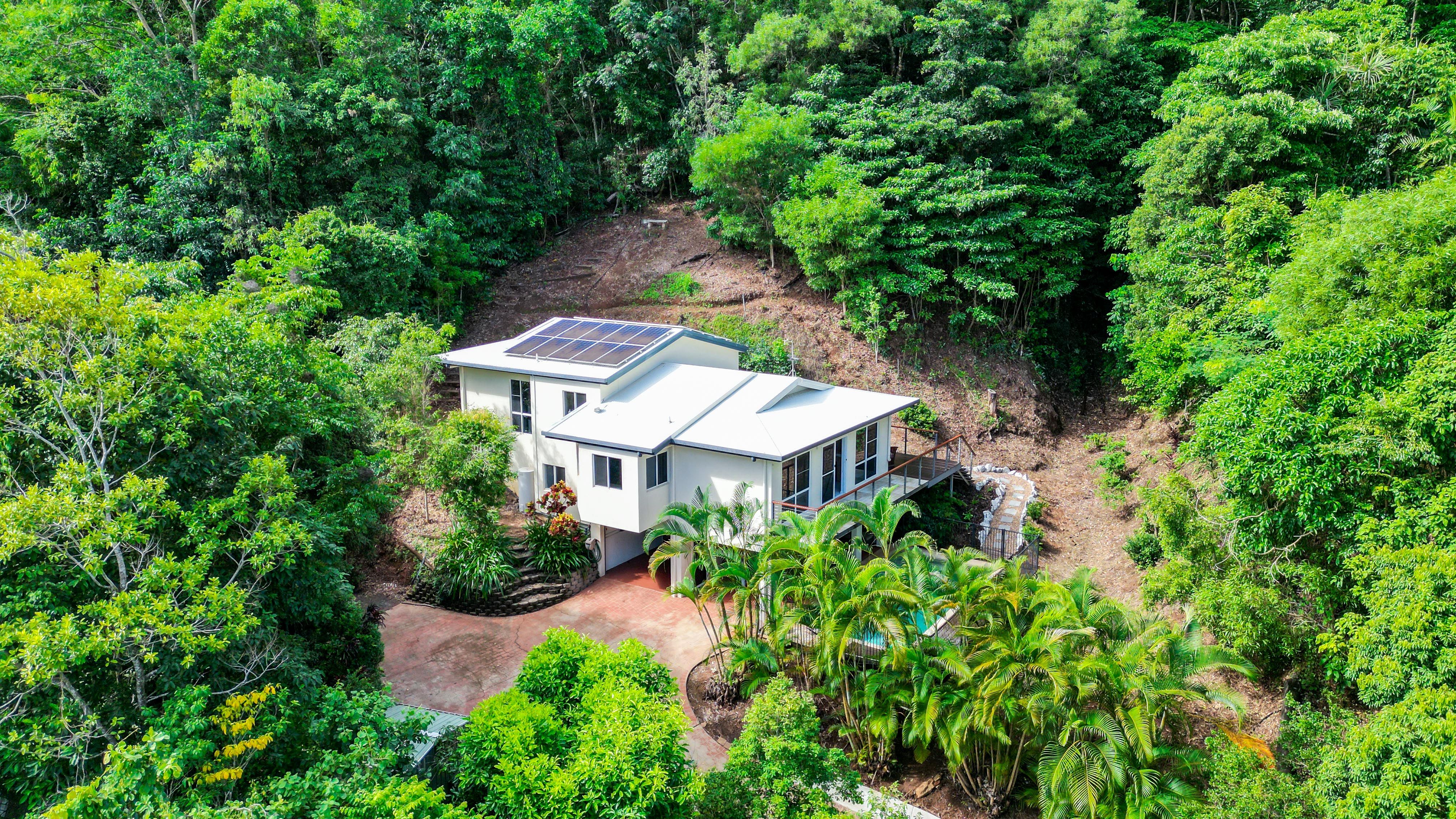 10 Tari Place, Trinity Beach, QLD 4879