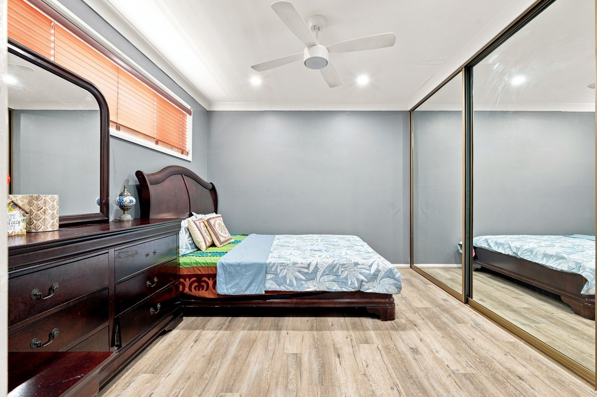 26 Megalong Crescent — photo 6 of 18