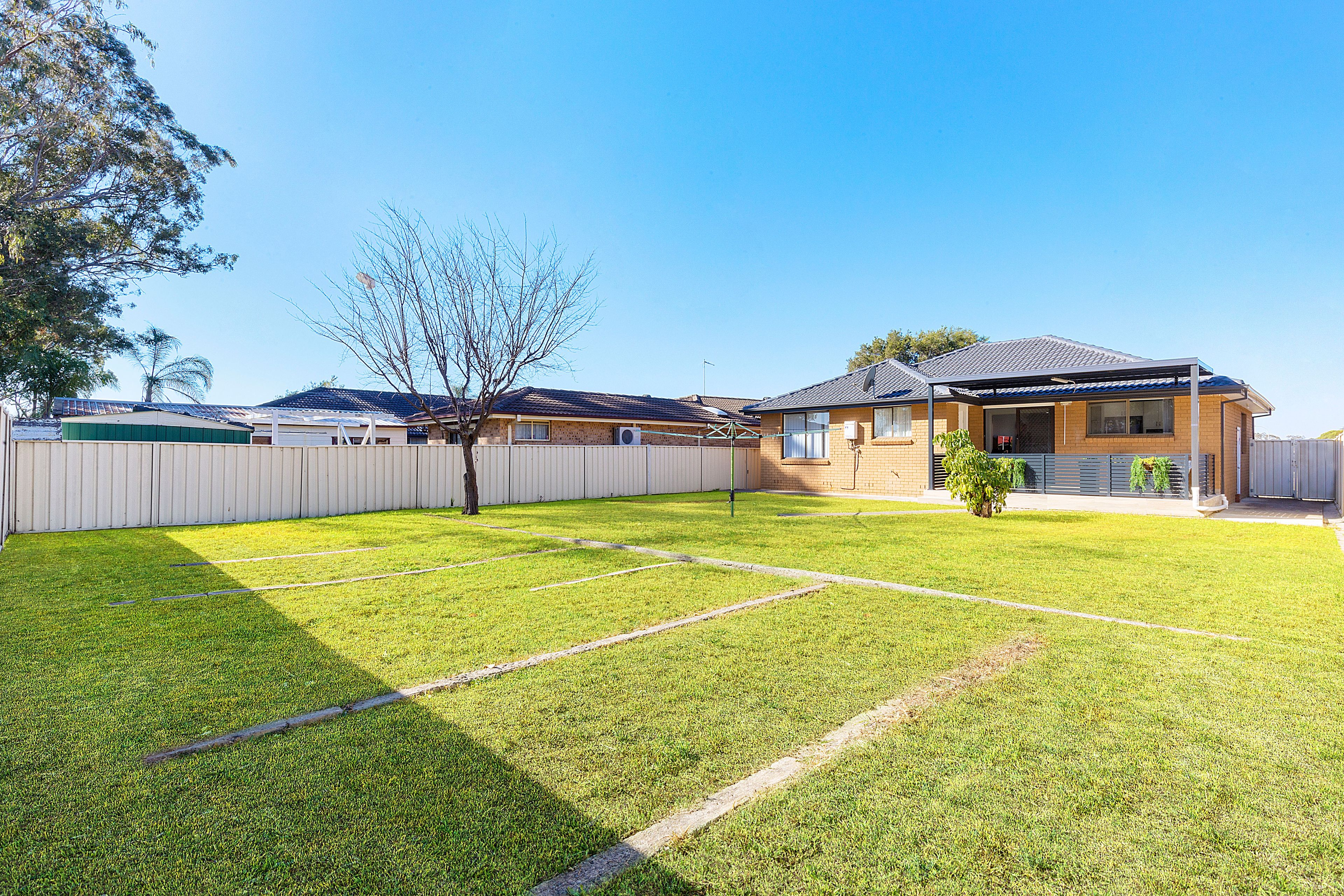 11 Macedon Street
