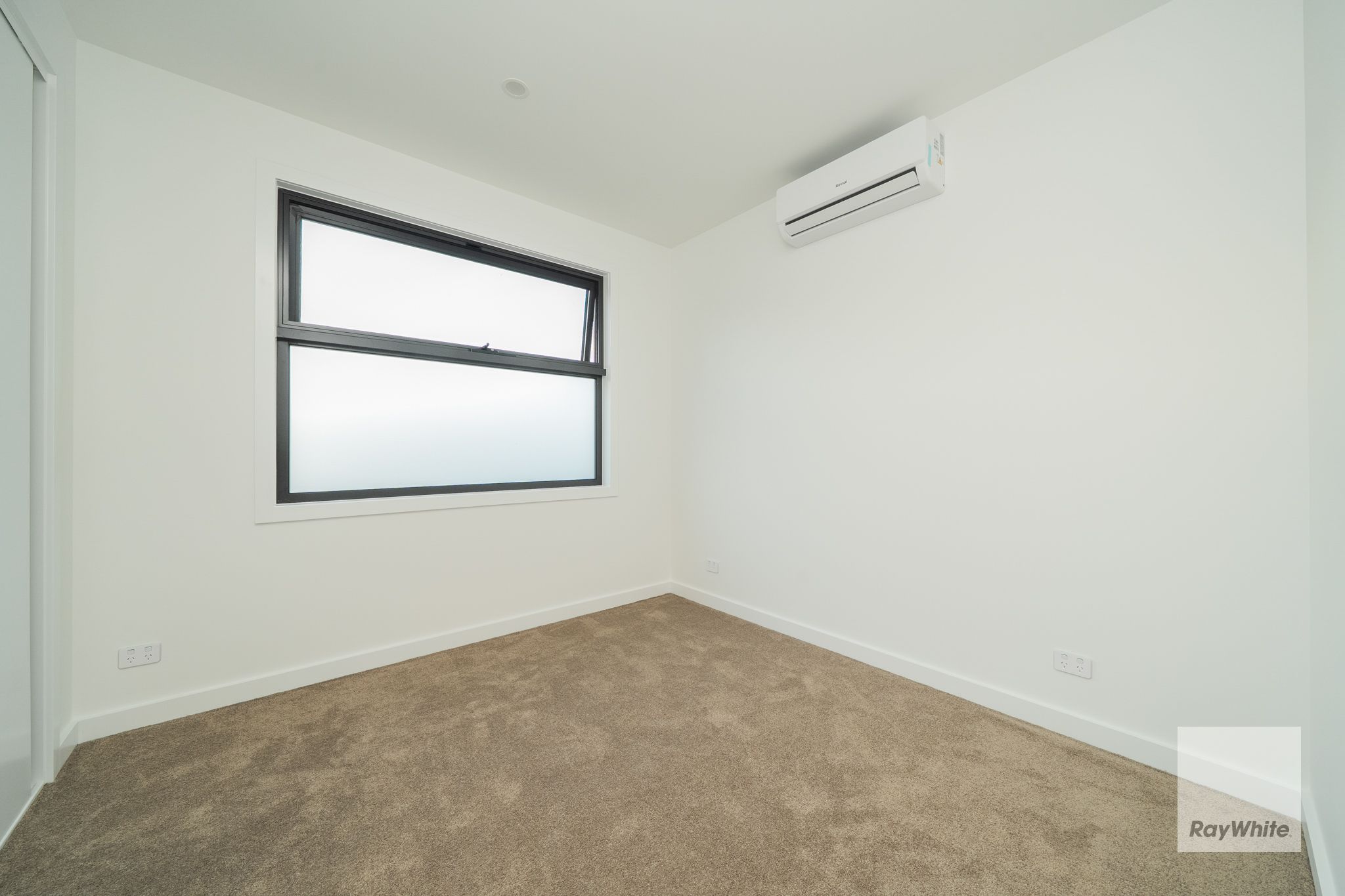2/97 Albion Road — photo 7 of 12
