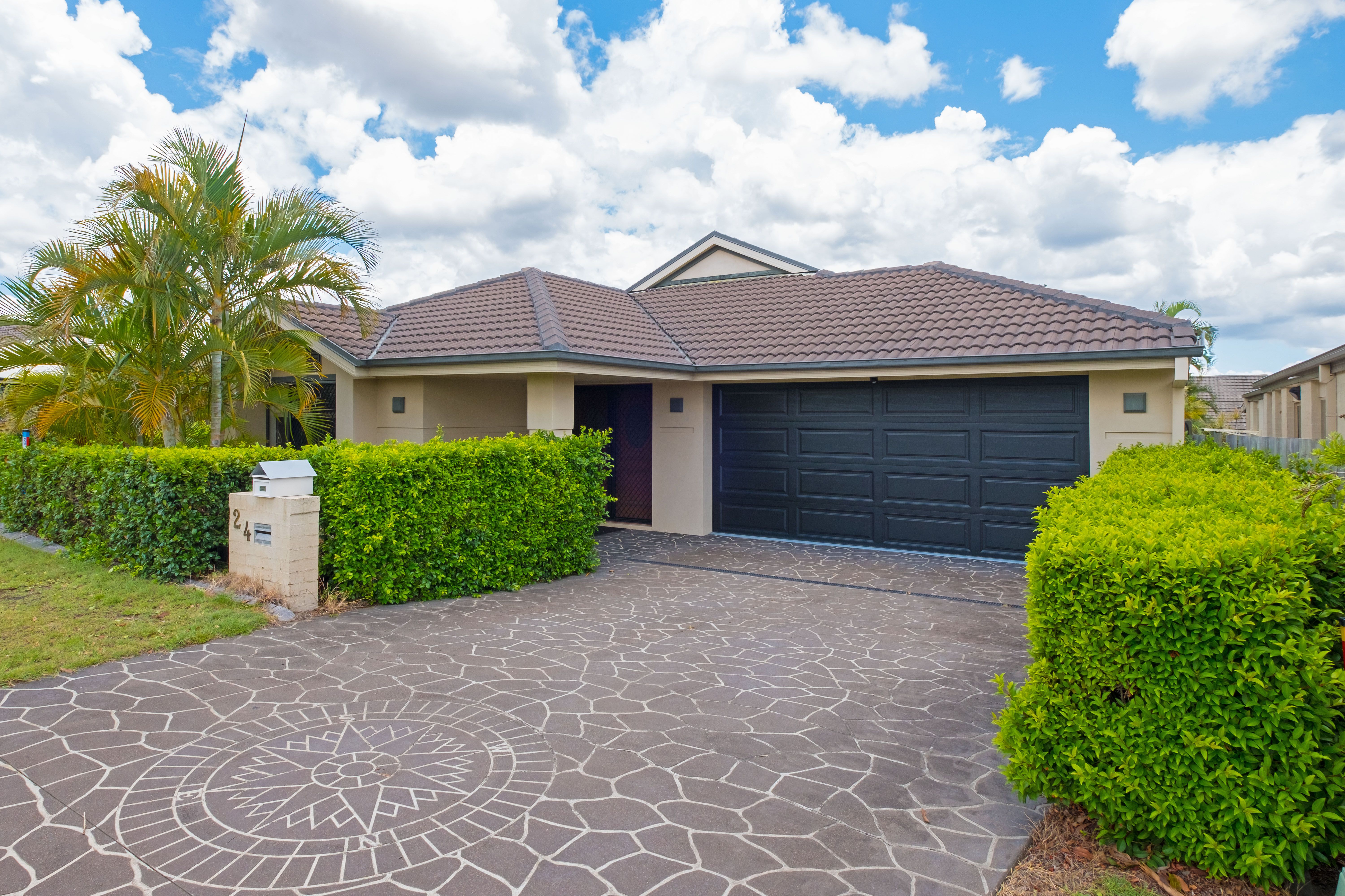 24 Treetops Avenue, Springfield Lakes QLD 4300
