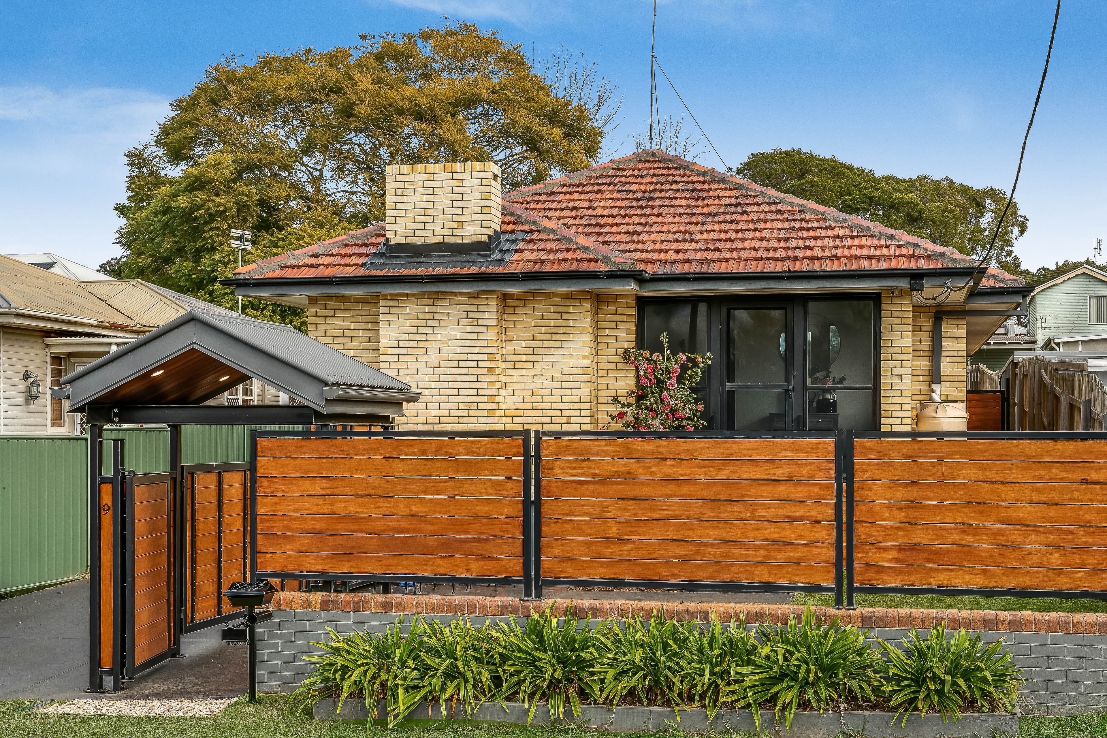 9 Blackdown Street, Harristown QLD 4350
