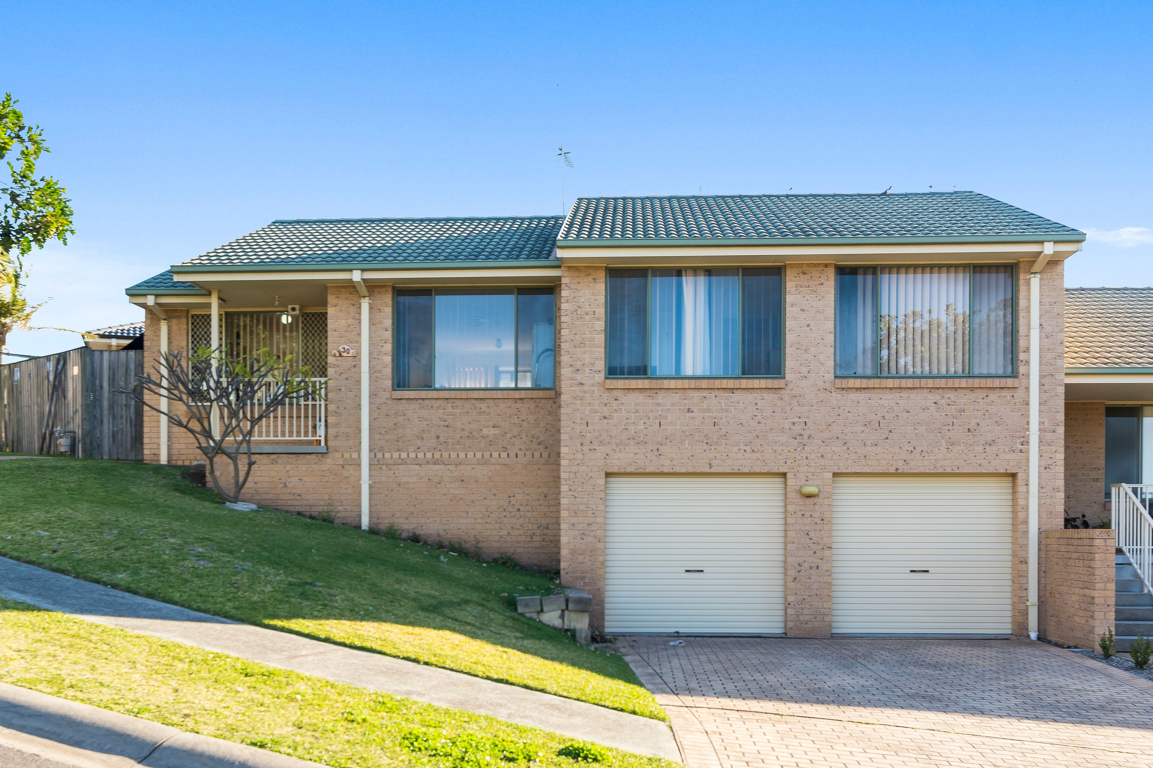 30 Eucumbene Avenue, Flinders NSW 2529