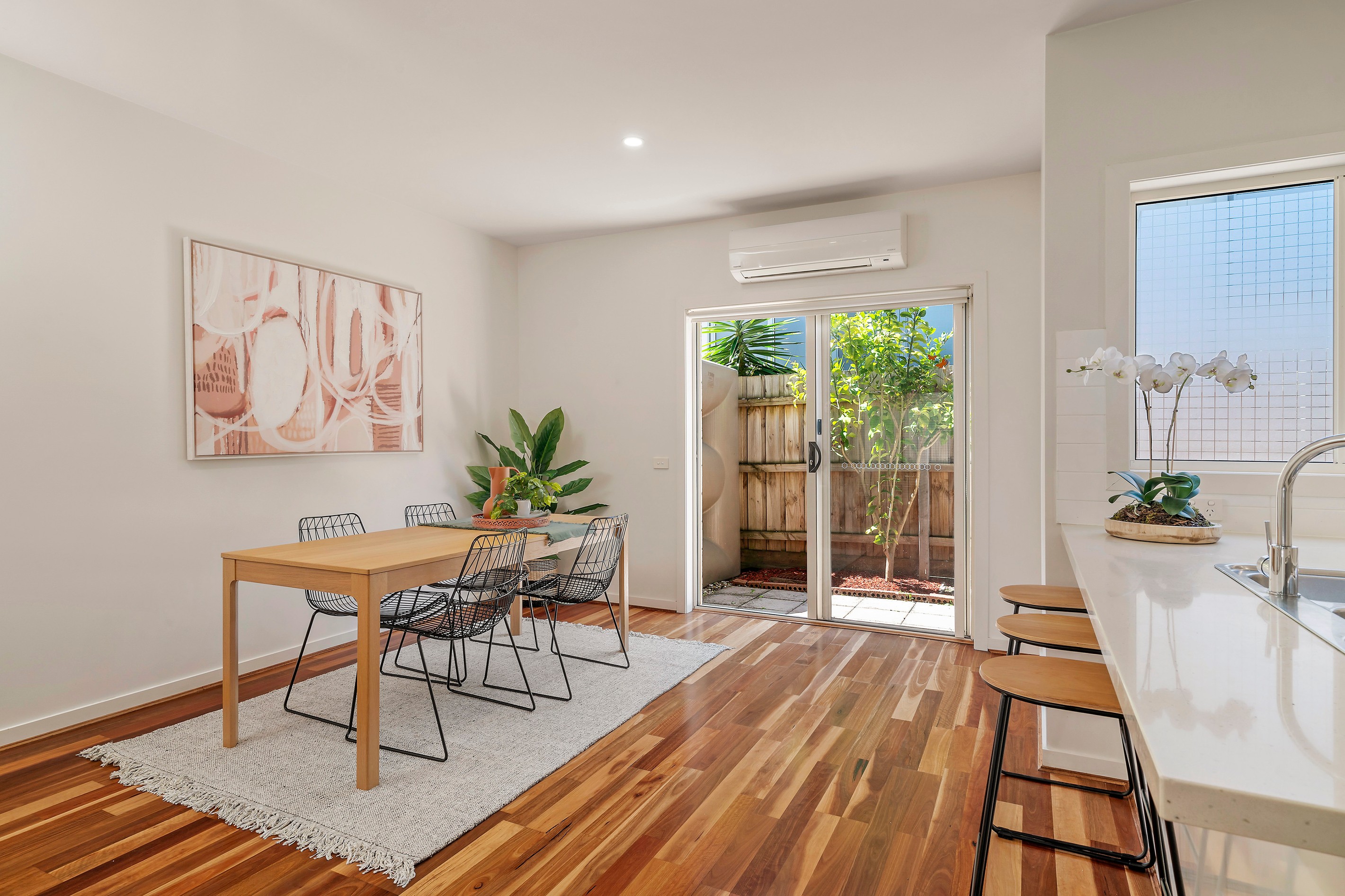 2/8 Euroka Street, Chadstone, VIC 3148