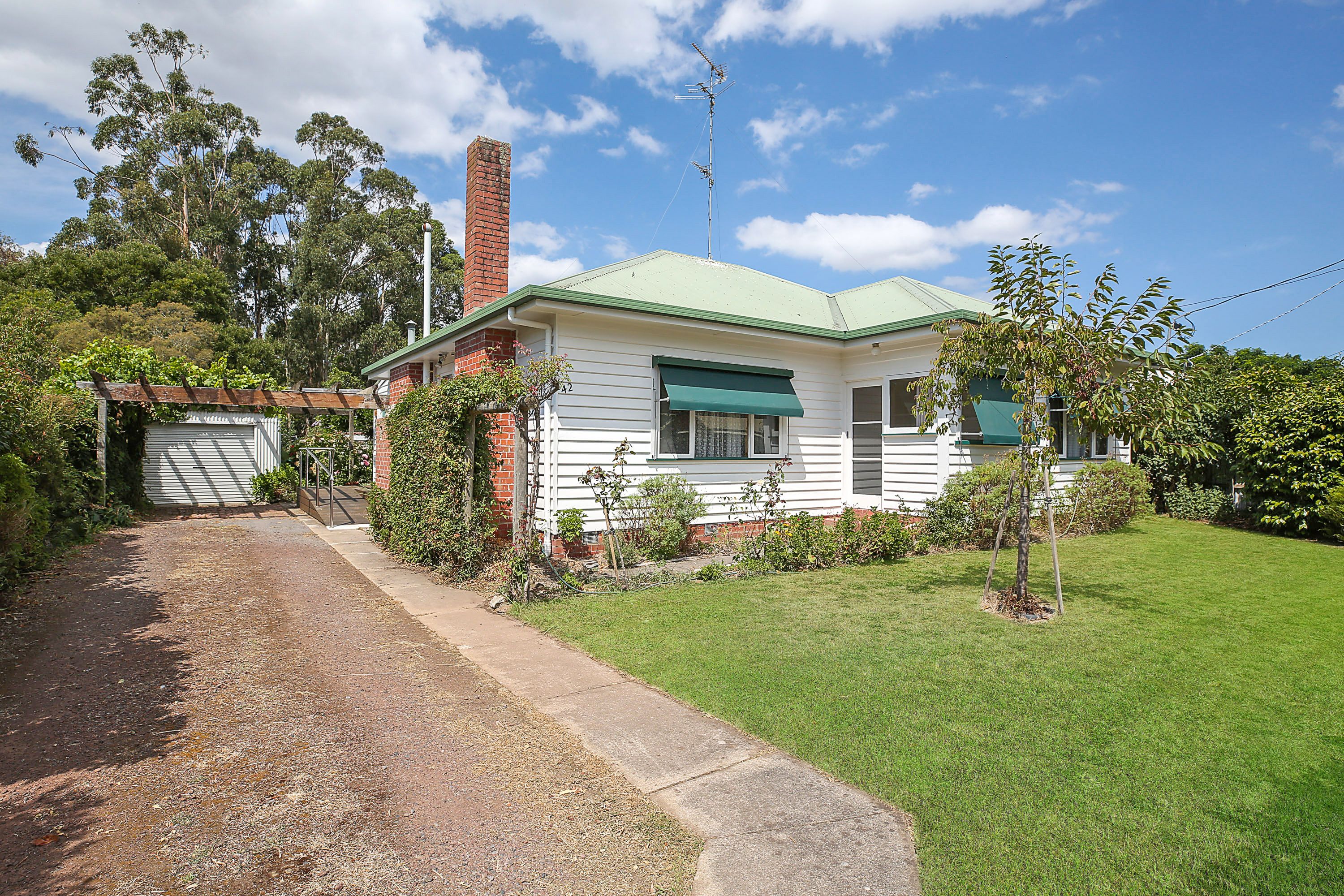 42 Talbot Street, Colac VIC 3250