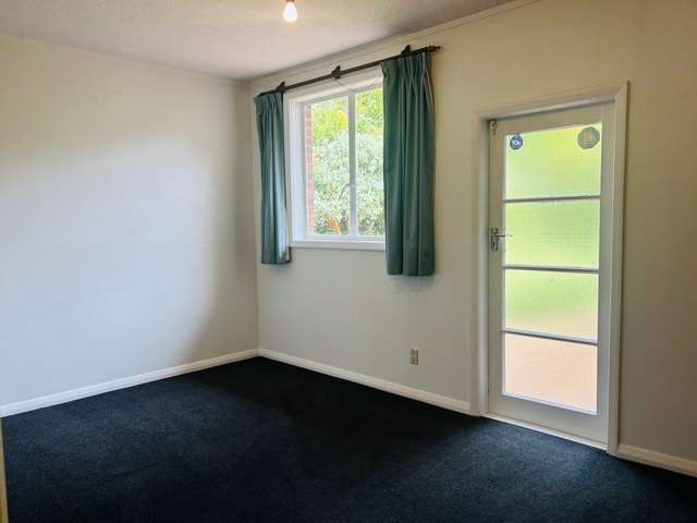 276 Te Atatu Road photo 10